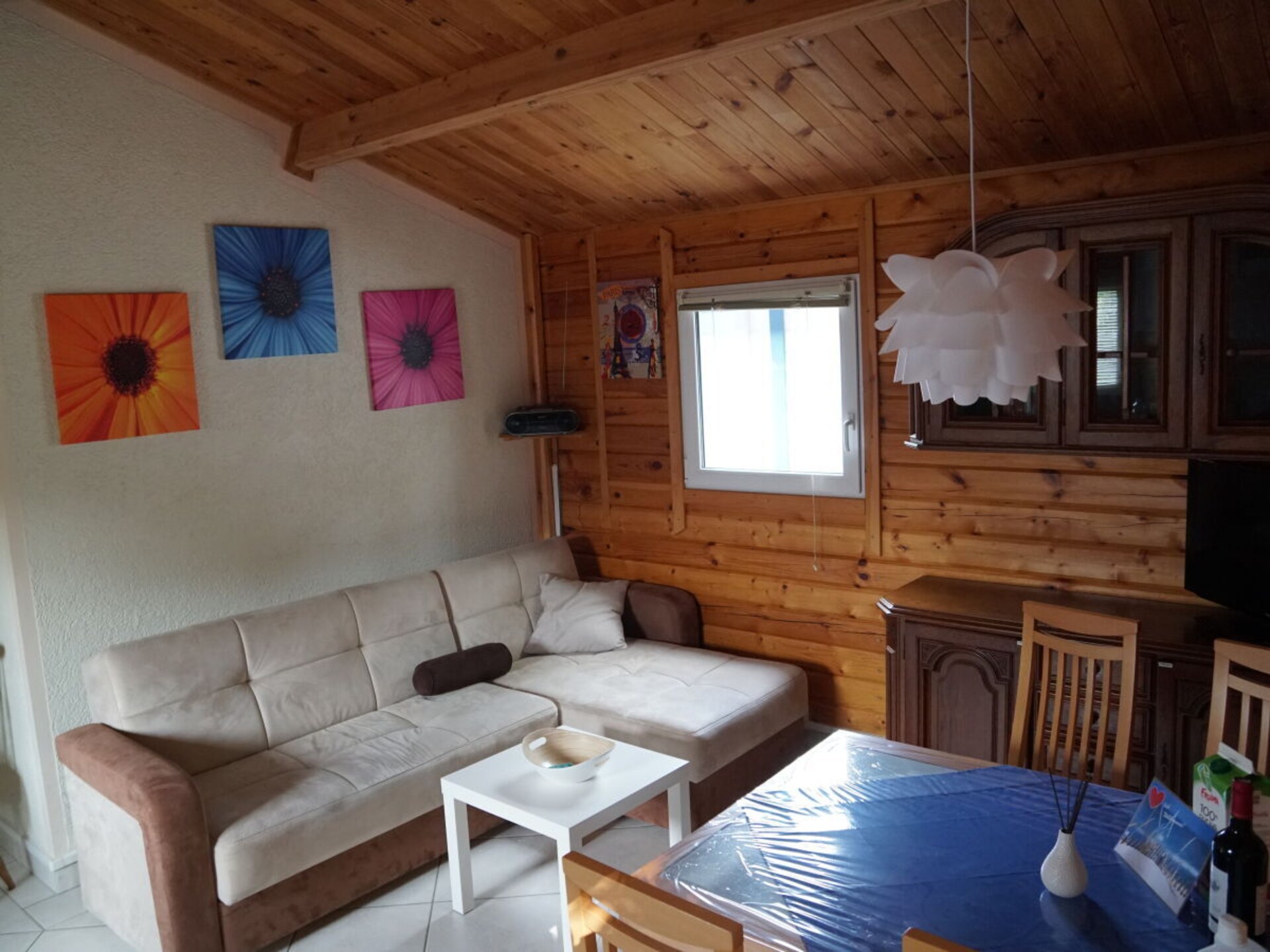 Knus houten vakantiehuis met veranda op 10 minuten van de Atlantische Oceaan - foto 10
