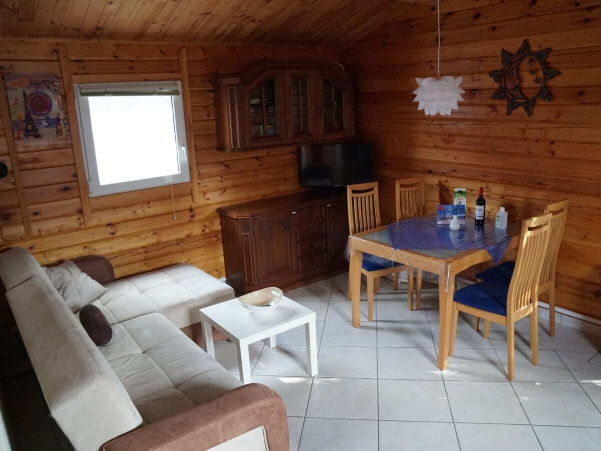 Knus houten vakantiehuis met veranda op 10 minuten van de Atlantische Oceaan - foto 11