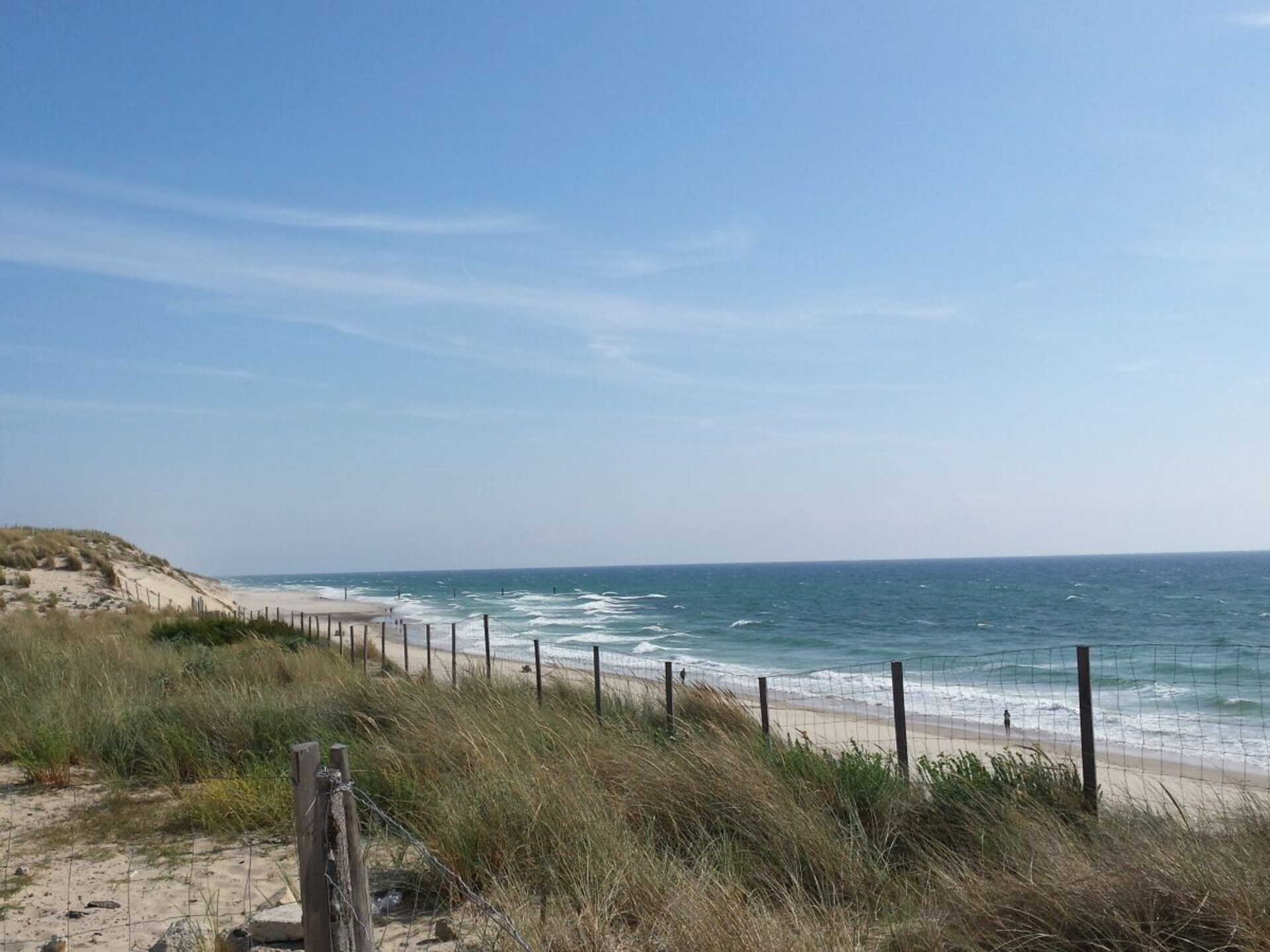 Knus houten vakantiehuis met veranda op 10 minuten van de Atlantische Oceaan - foto 28