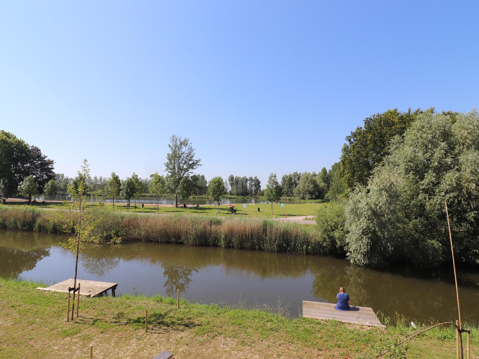 Kuifduiker 122: Vrijstaand vakantiehuis aan het meer in Simonshaven - foto 25