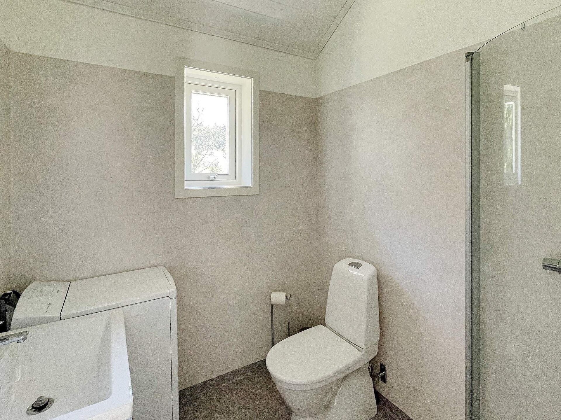 Nieuw vakantiehuis op Ljusterö met zonnige veranda, vlak bij zee - foto 21