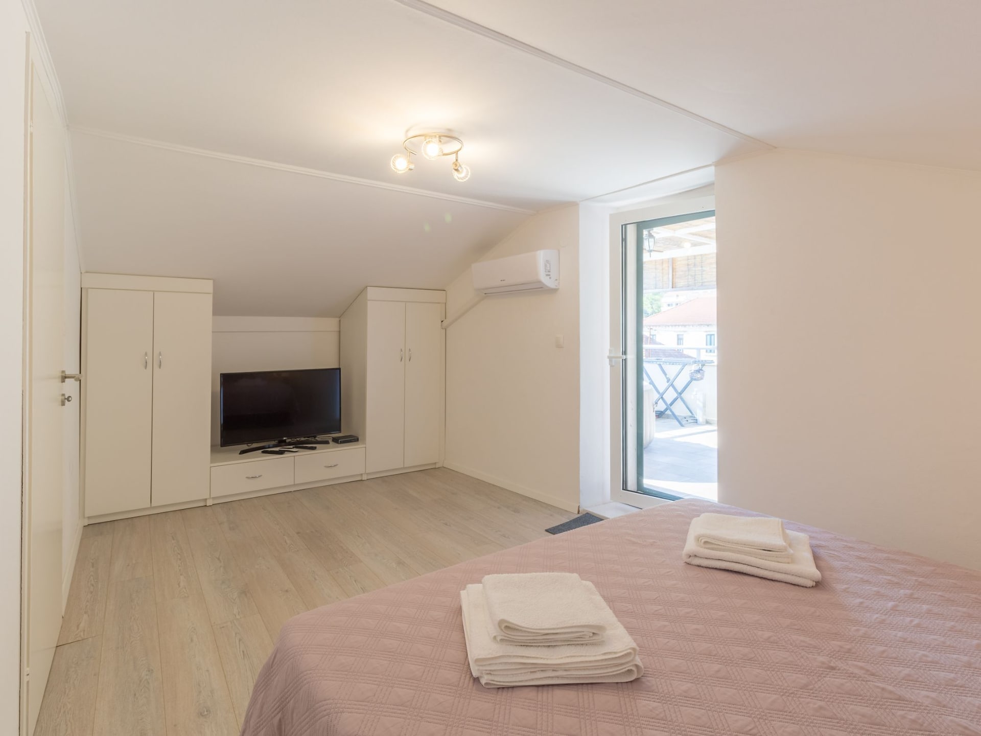 Aan het strand: Ruim vakantiehuis in Ston voor 6 personen - foto 23