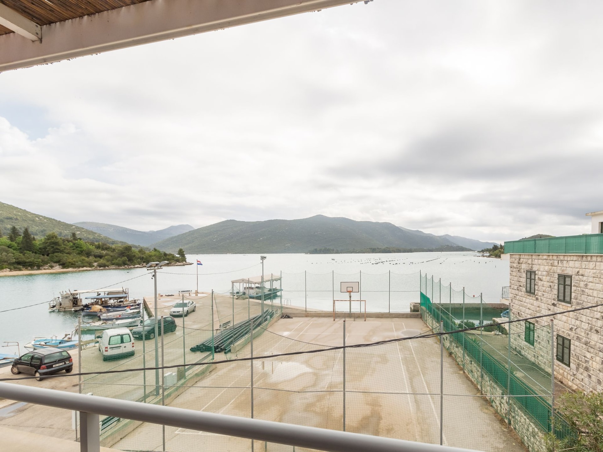 Aan het strand: Ruim vakantiehuis in Ston voor 6 personen - foto 60