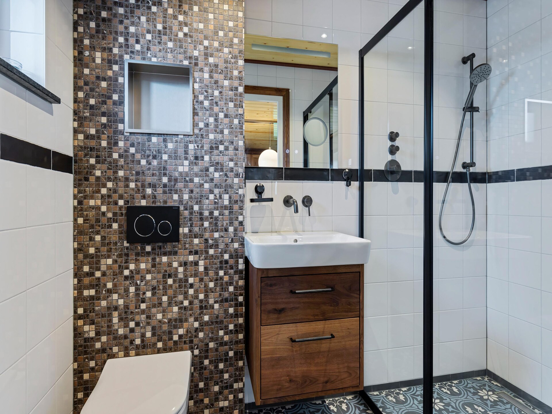It Simmerhuske: elegant vakantiehuis aan Fries kanaal met oplaadpunten - foto 18