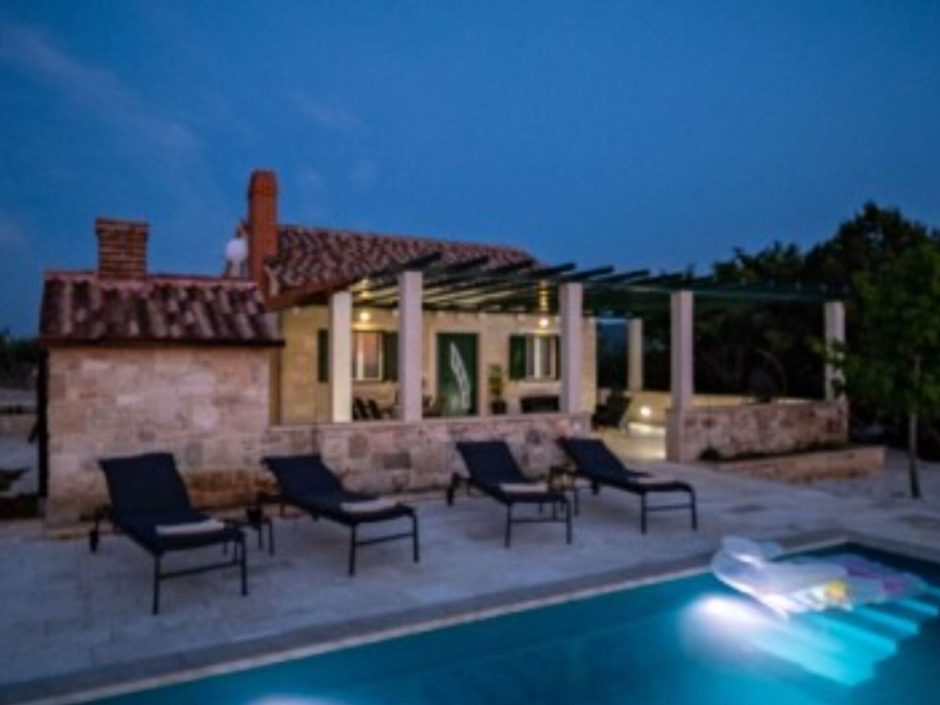 Vakantiehuis Bračuta: 3-kamer woning met privézwembad nabij strand Pučišća - foto 5
