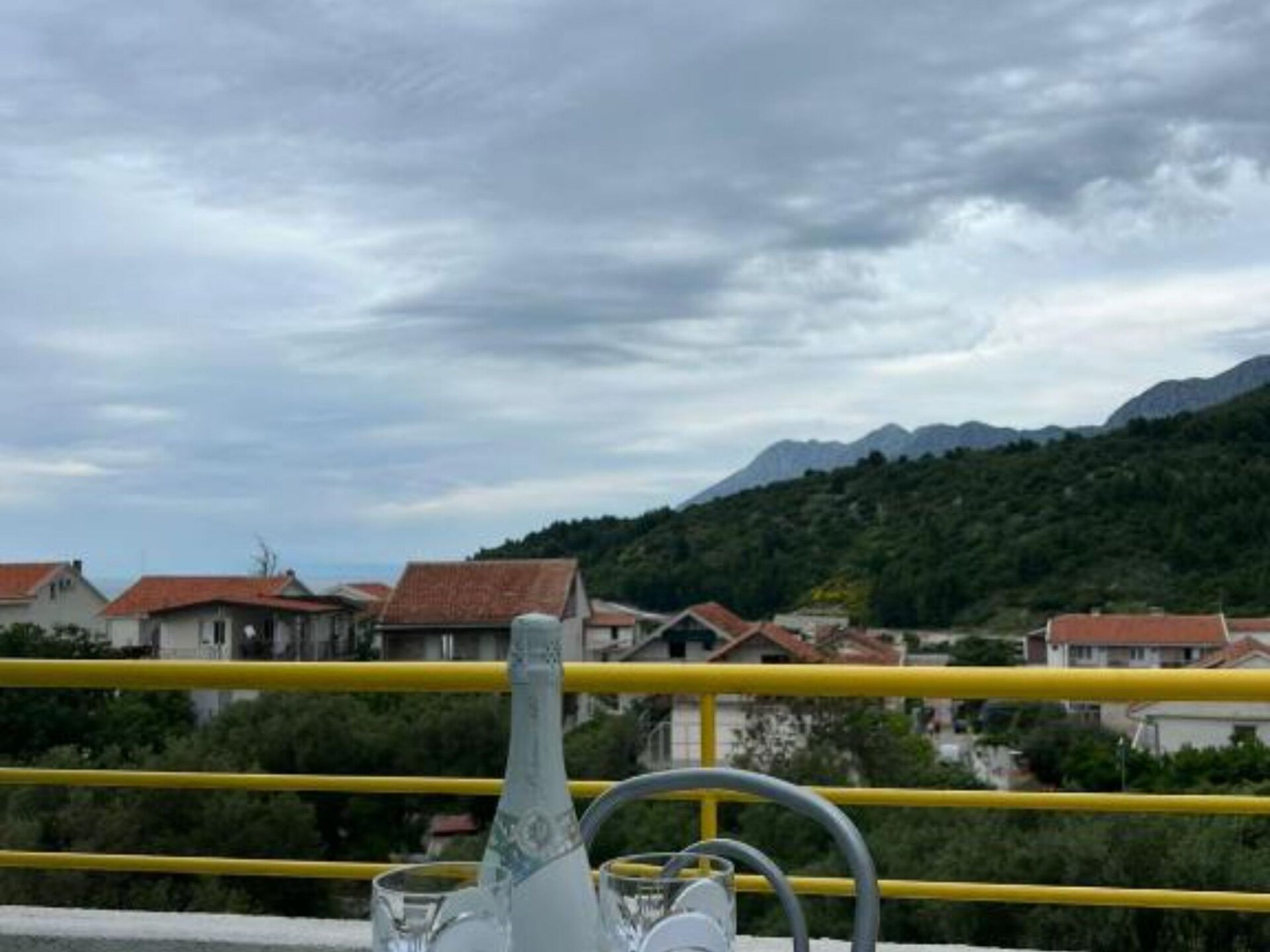Knus appartement voor 2 met balkon, op 200 meter van het strand in Podaca - foto 8