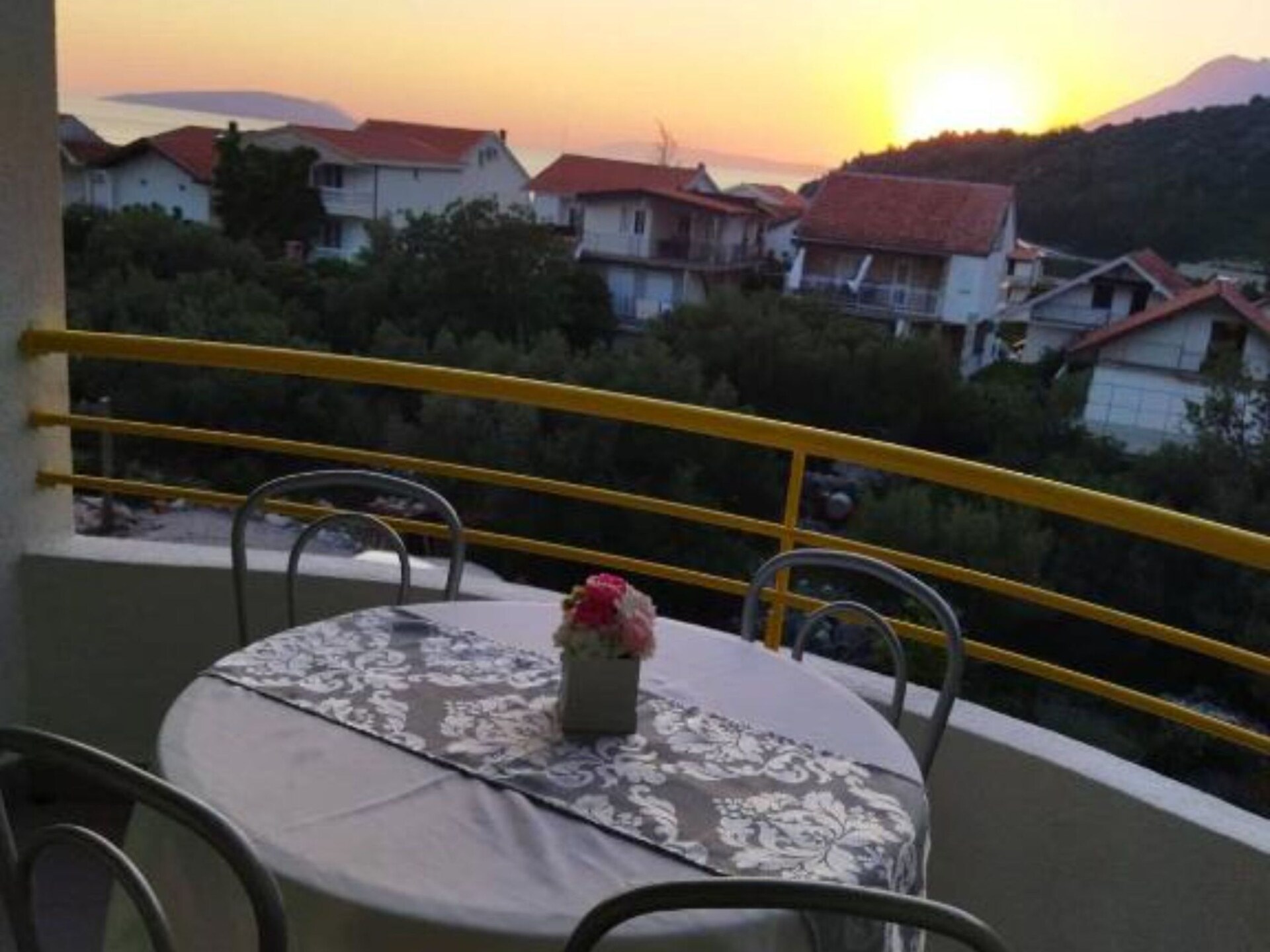Knus appartement met balkon op 200 meter van het strand van Podaca - foto 9