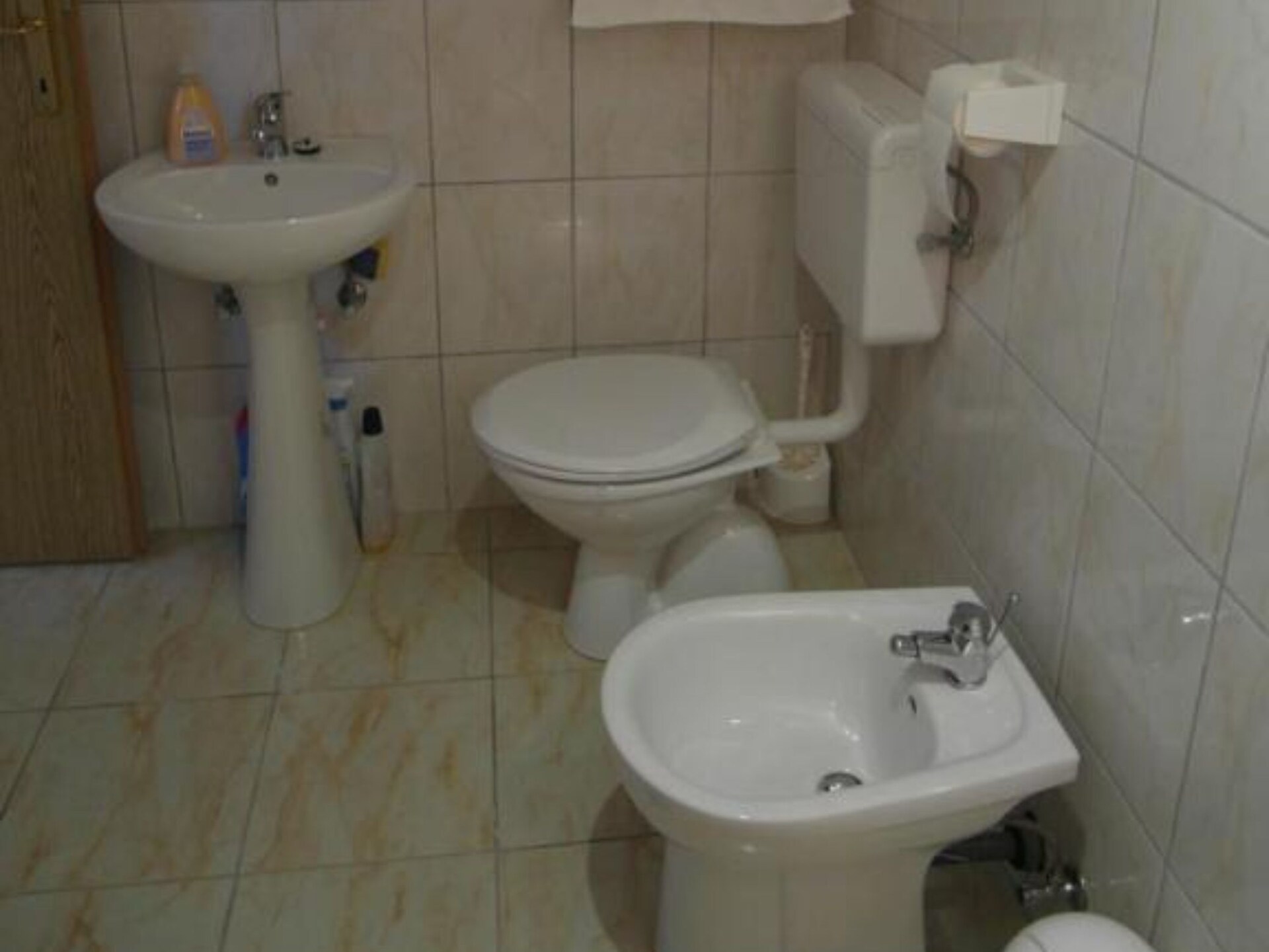 Knus appartement met terras voor 2 in Šibenik, vlakbij strand - foto 8