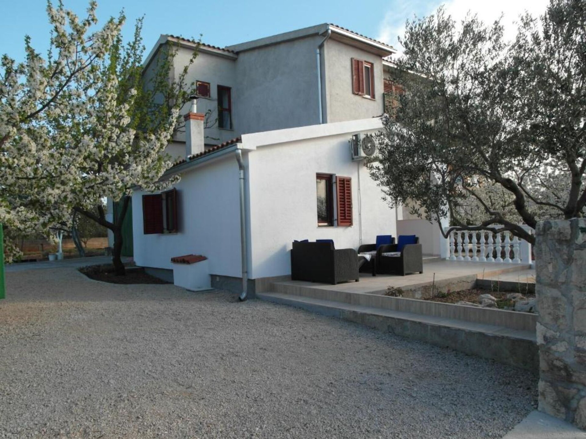 Knus appartement met terras voor 2 in Šibenik, vlakbij strand - foto 15