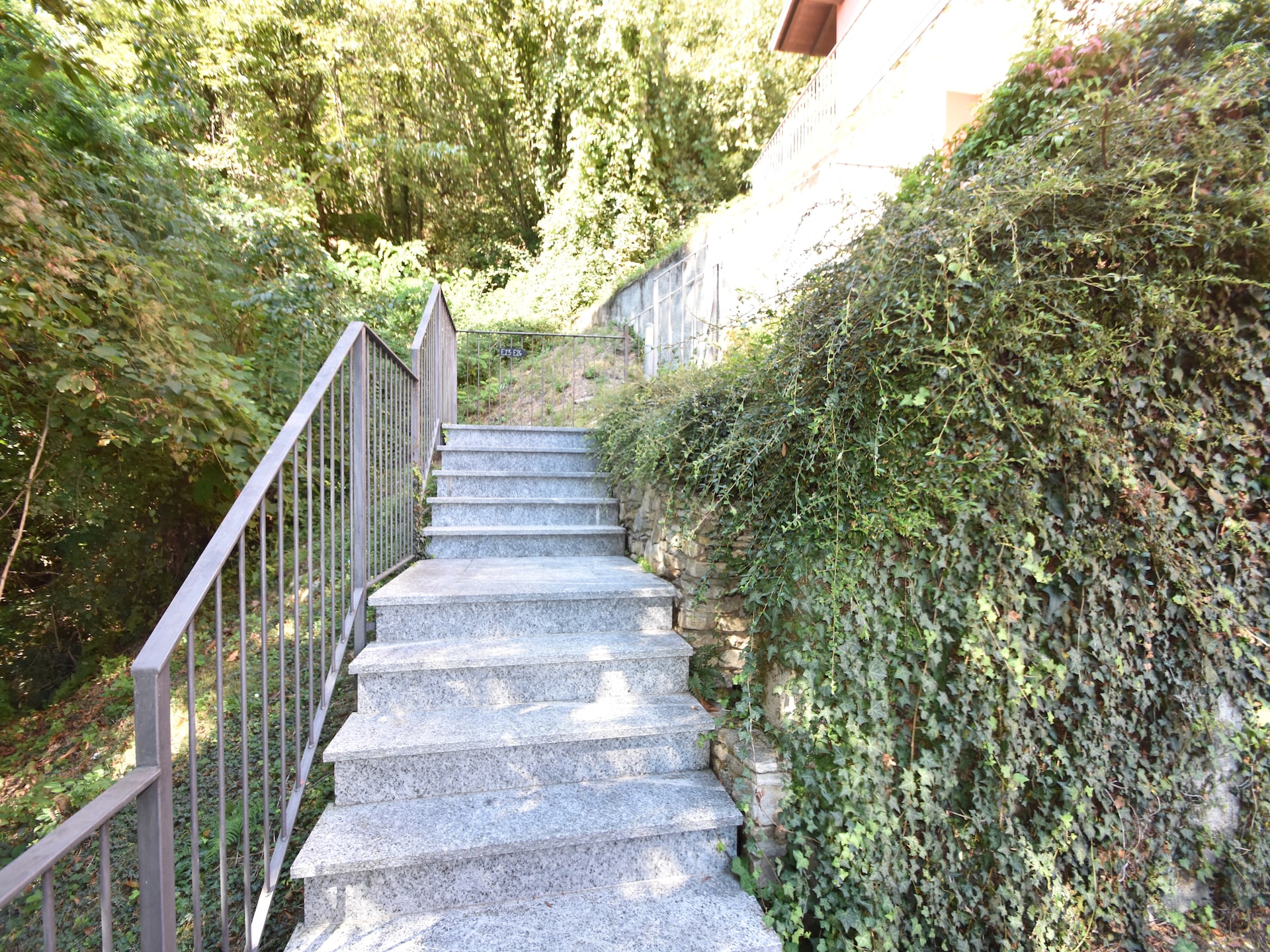 Modern vakantiehuis in Oggebbio met privétuin en zwembad - foto 18