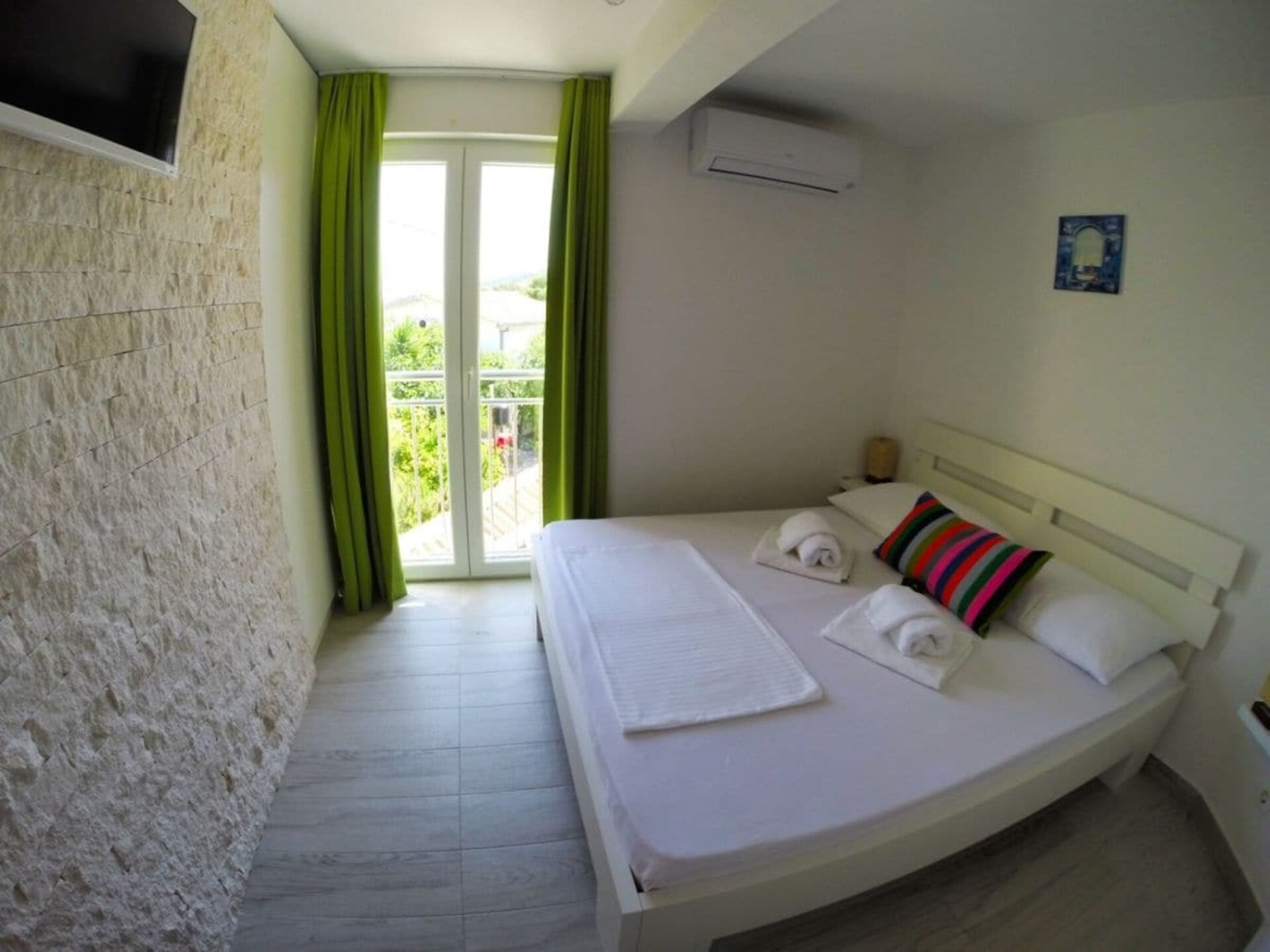 Moderne villa aan zee met terras en weids uitzicht nabij Trogir - foto 7