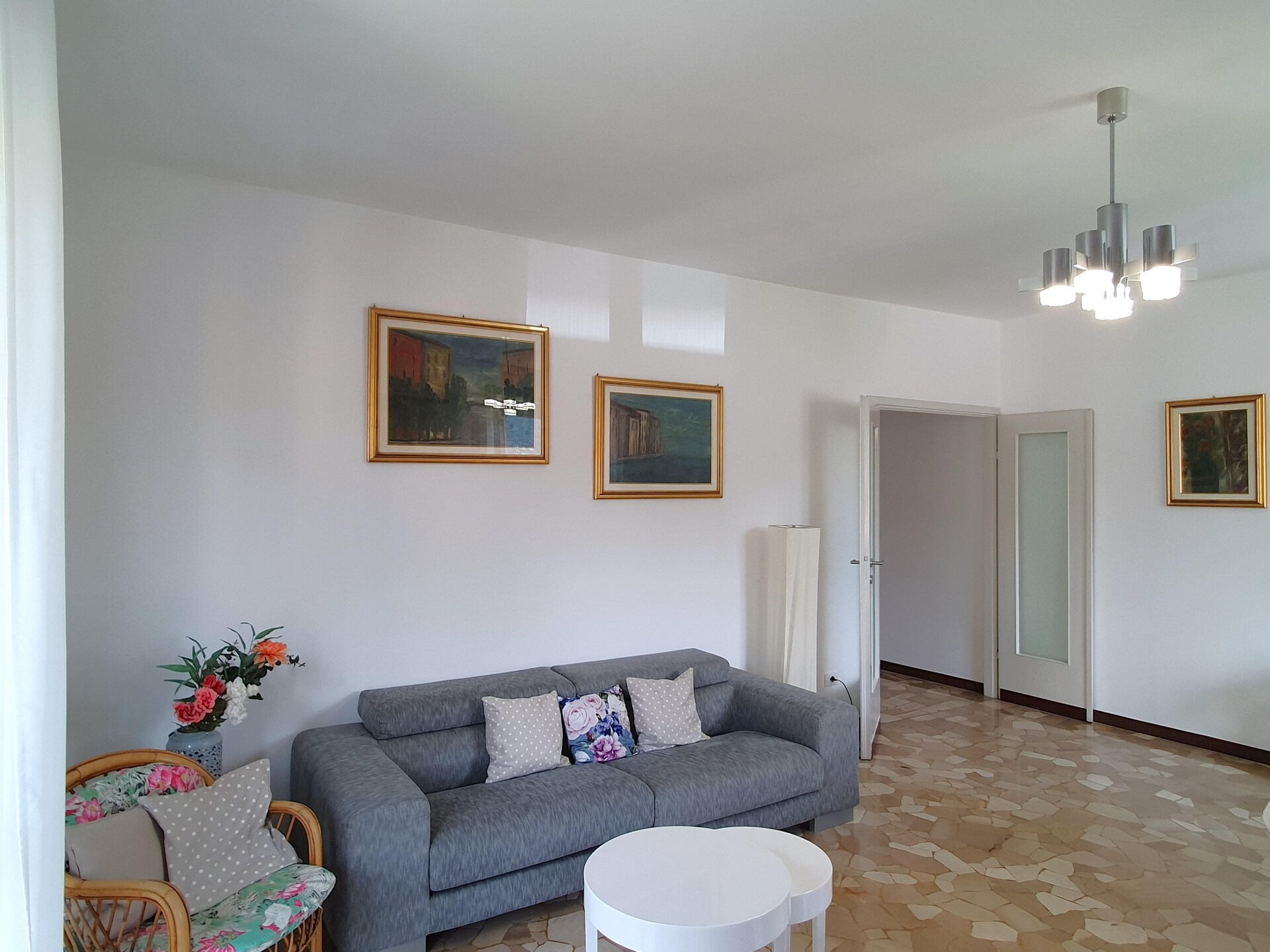 4-persoons modern appartement in centrum van Maccagno con Pino e Veddasca - foto 2