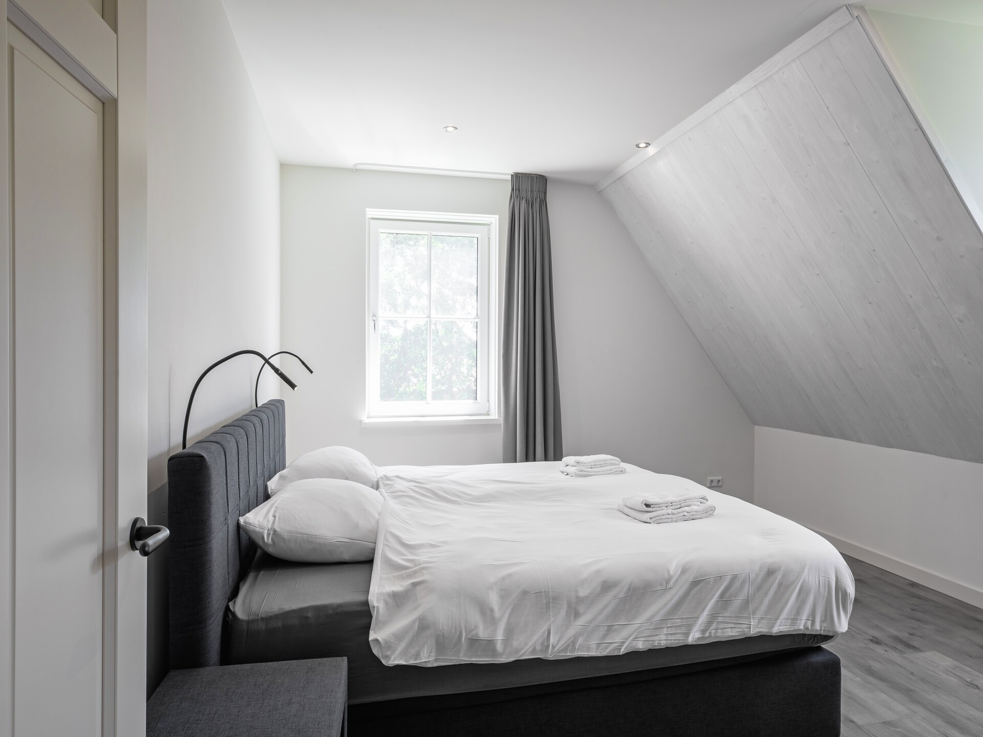 Familievilla Nieuw-Zeeland: luxe 8-persoons vakantiehuis op Texel bij golfbaan - foto 18