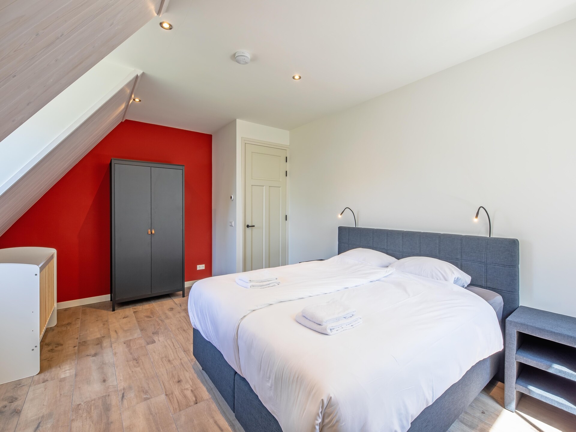 Familievilla Nieuw-Zeeland: luxe 8-persoons vakantiehuis op Texel bij golfbaan - foto 19