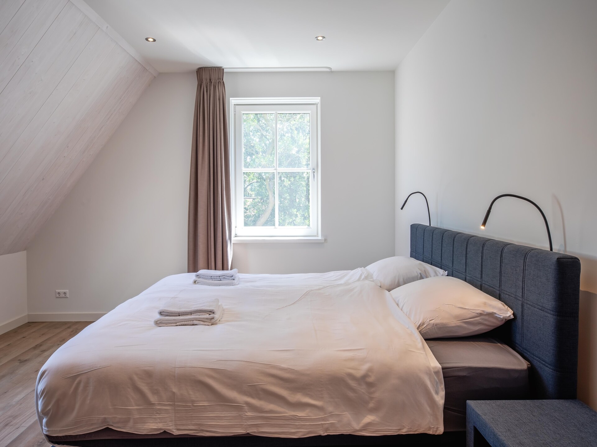 Familievilla Nieuw-Zeeland: luxe 8-persoons vakantiehuis op Texel bij golfbaan - foto 20