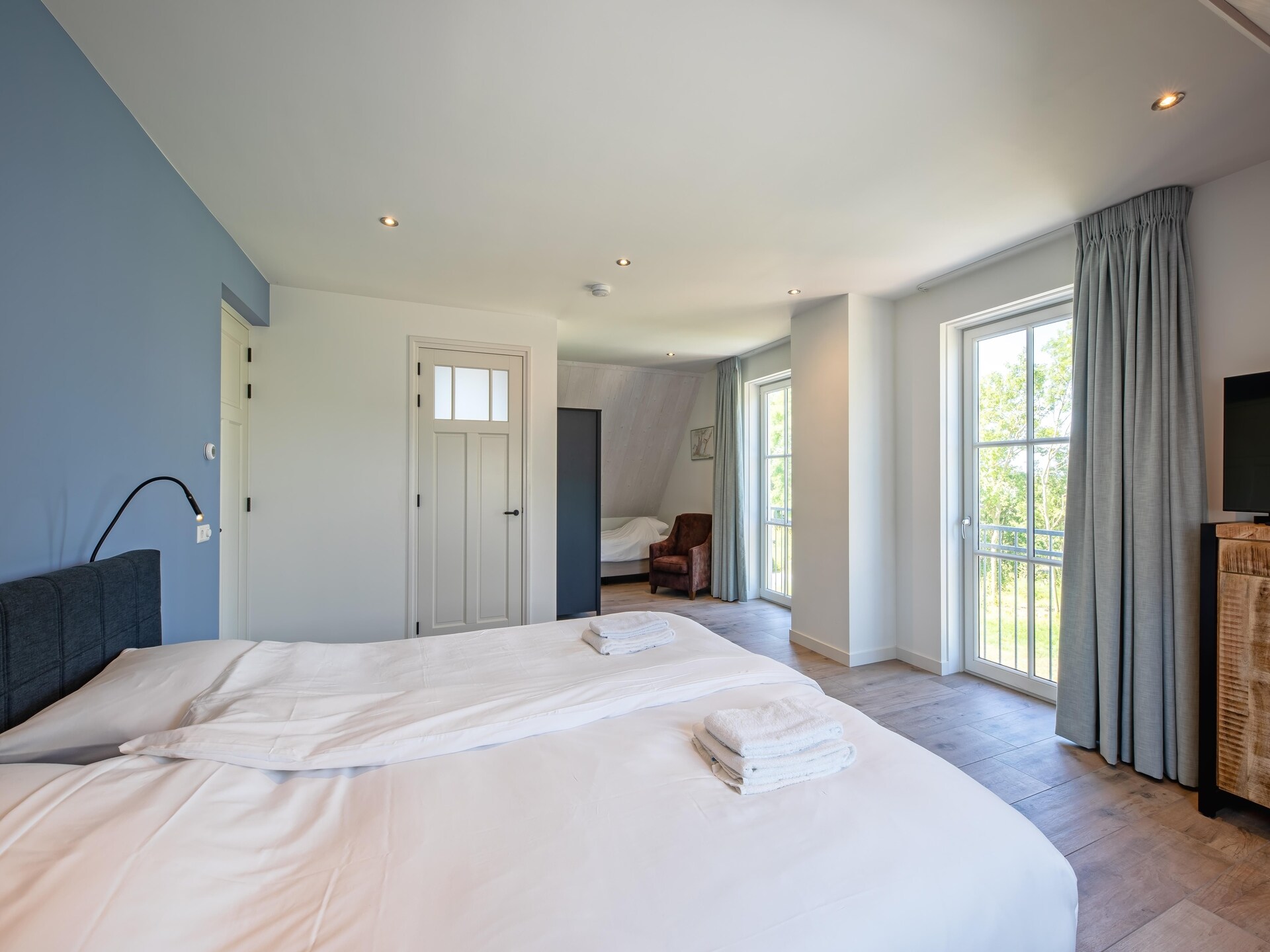 Familievilla Nieuw-Zeeland: luxe 8-persoons vakantiehuis op Texel bij golfbaan - foto 23