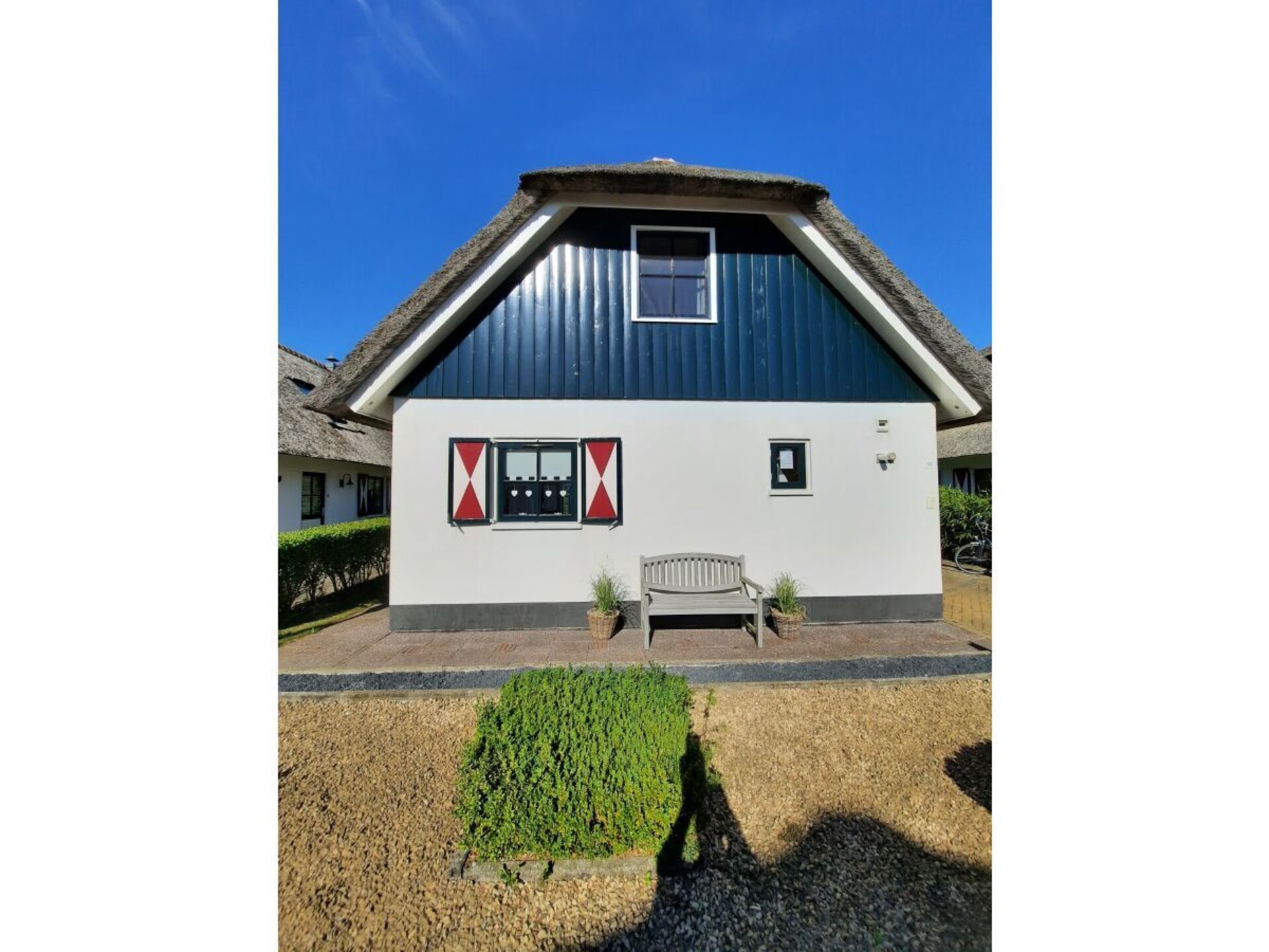 Licht vakantiehuis met grote tuin op Buitenplaats, 1km van Callantsoog - foto 2