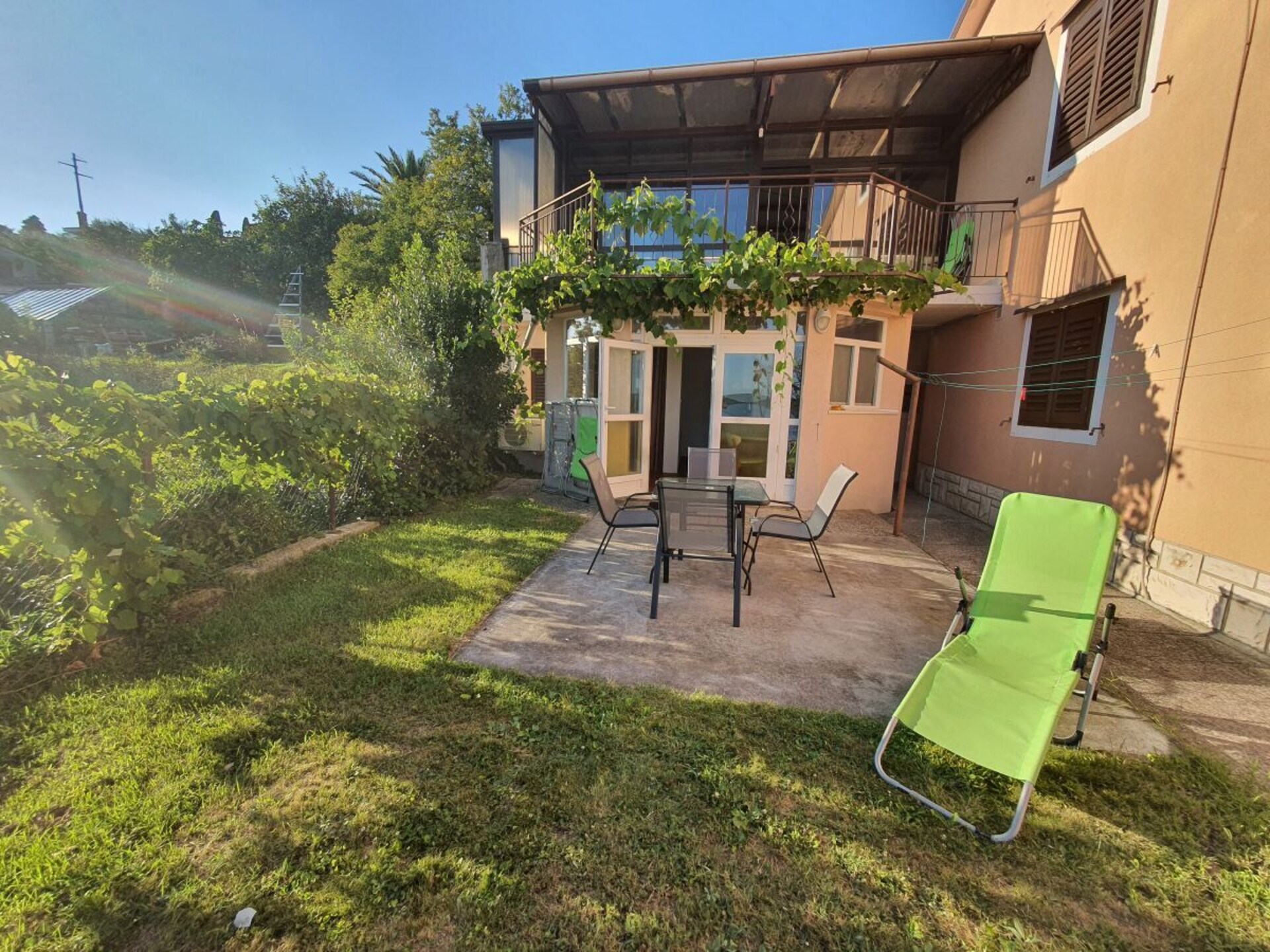 Vrijstaand vakantiehuis met zeezicht en WiFi, 1,5 km van centrum Portorož - foto 1