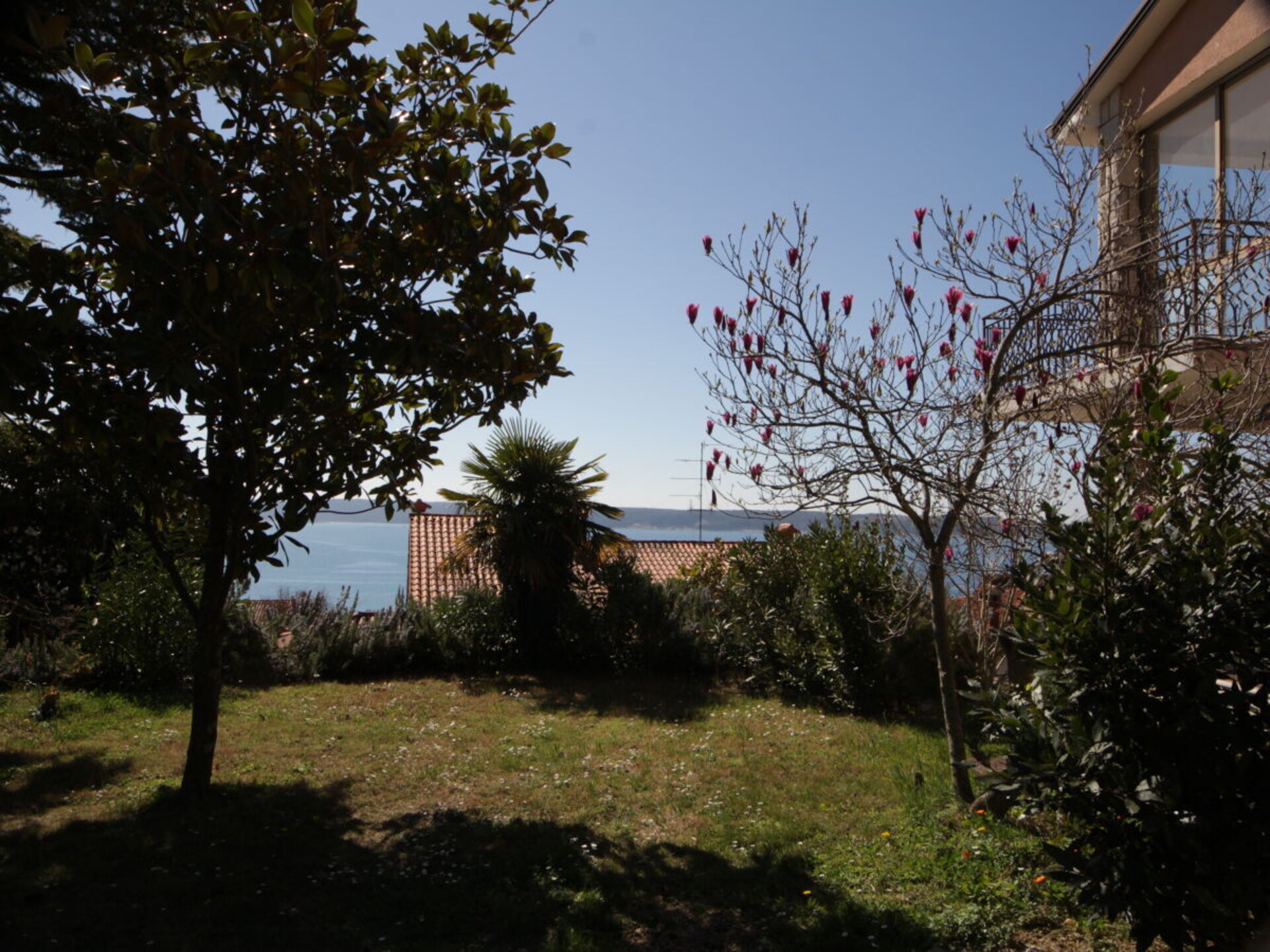 Vrijstaand vakantiehuis met zeezicht en WiFi, 1,5 km van centrum Portorož - foto 11