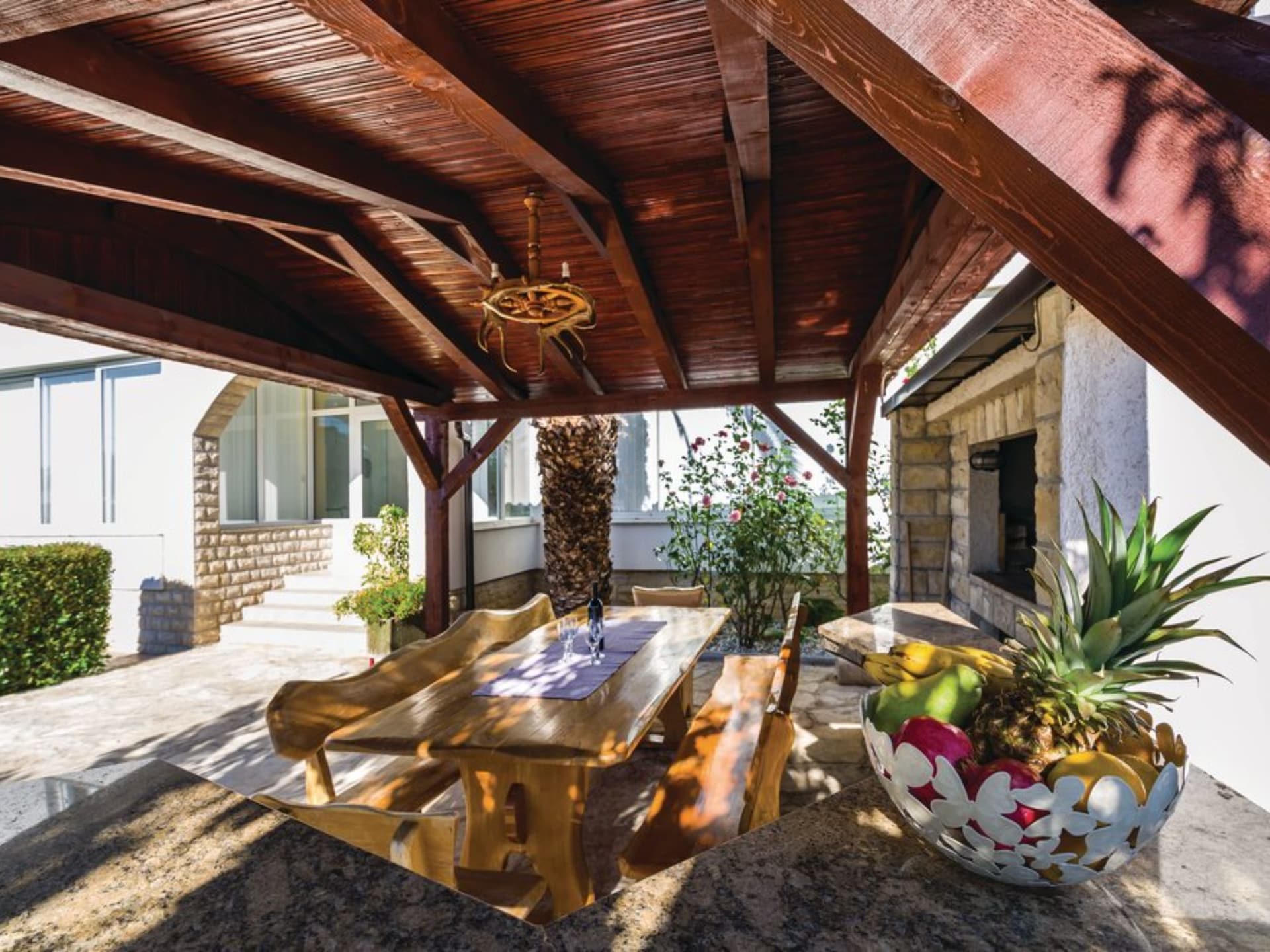 Villa Ksenija: Luxe zes-slaapkamer vakantiehuis met privézwembad in Debeljak - foto 56