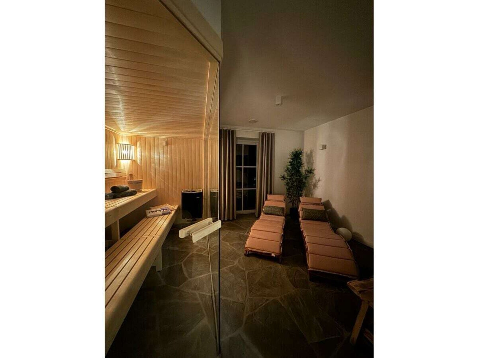 Luxe vakantiehuis met rieten dak op golfbaan Schloss Ranzow, Rügen - foto 26