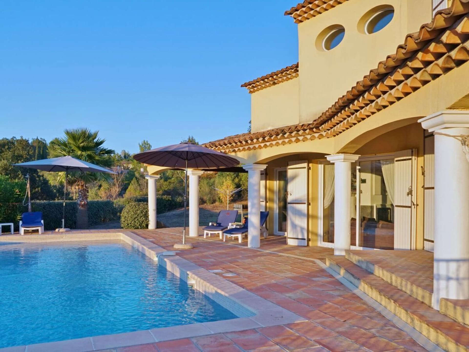 Ruime villa met privézwembad nabij Cannes in Montauroux - foto 9