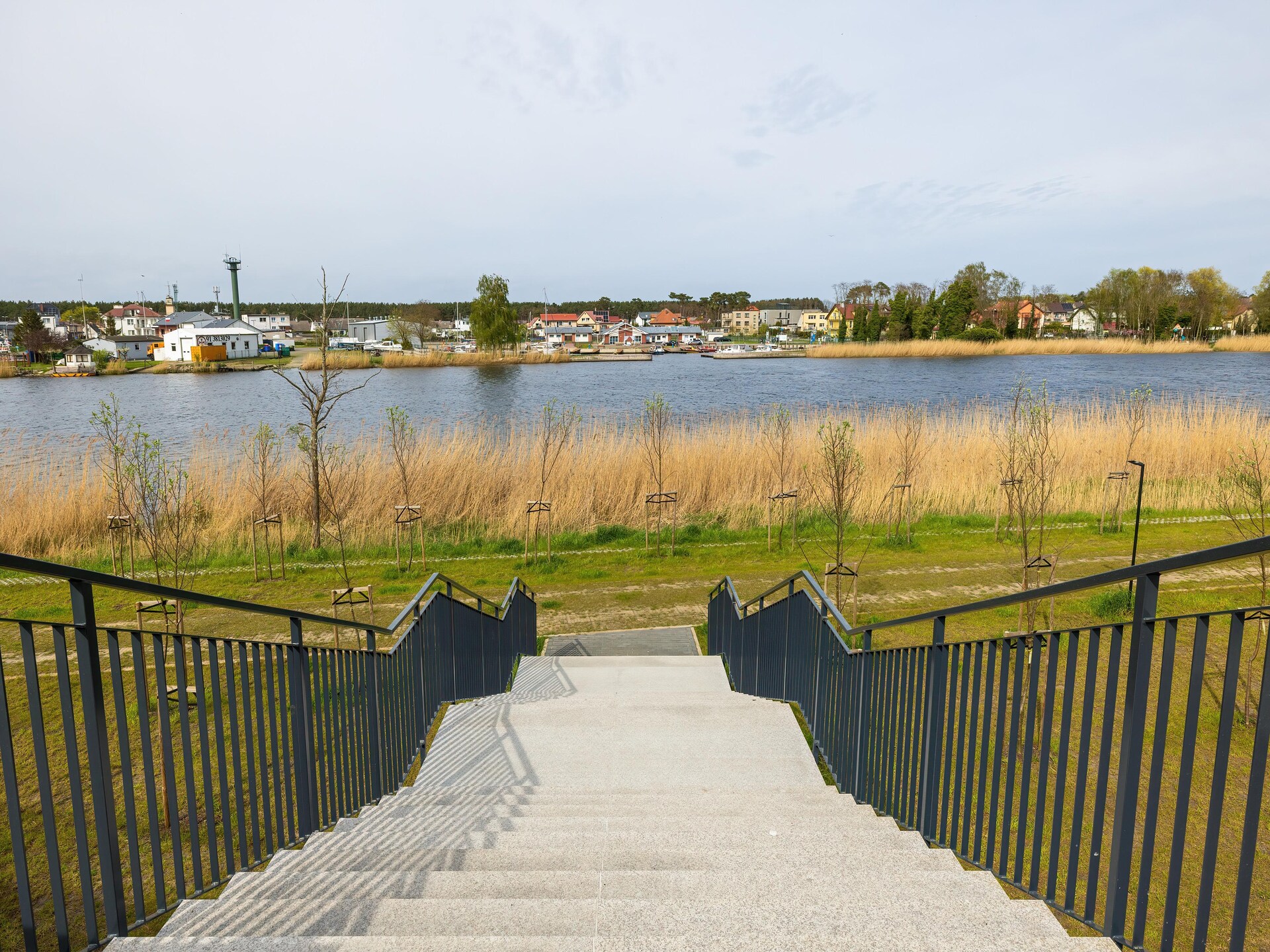Comfortabel appartement aan de Dziwna met zwembad en sauna, vlakbij strand - foto 23