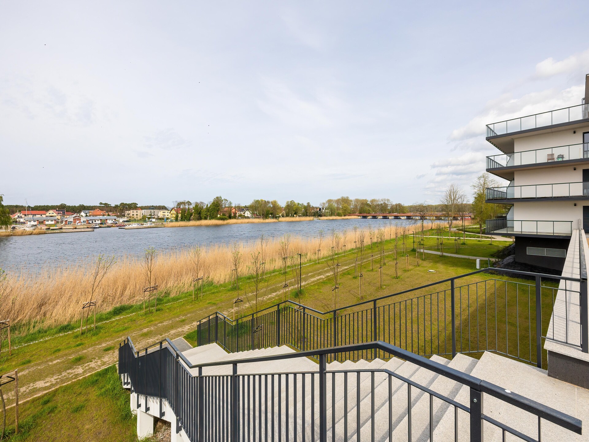 Comfortabel appartement aan de Dziwna met zwembad en sauna, vlakbij strand - foto 25