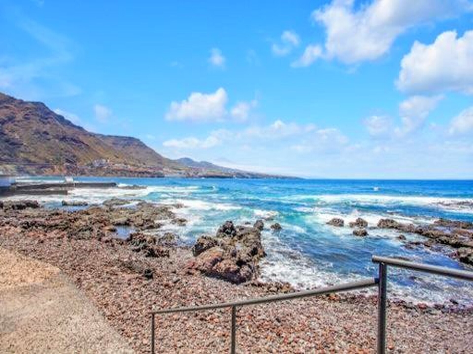 Retro vakantiehuis Las Salinas del Mar met zeezicht en dakterras in Los Silos - foto 34