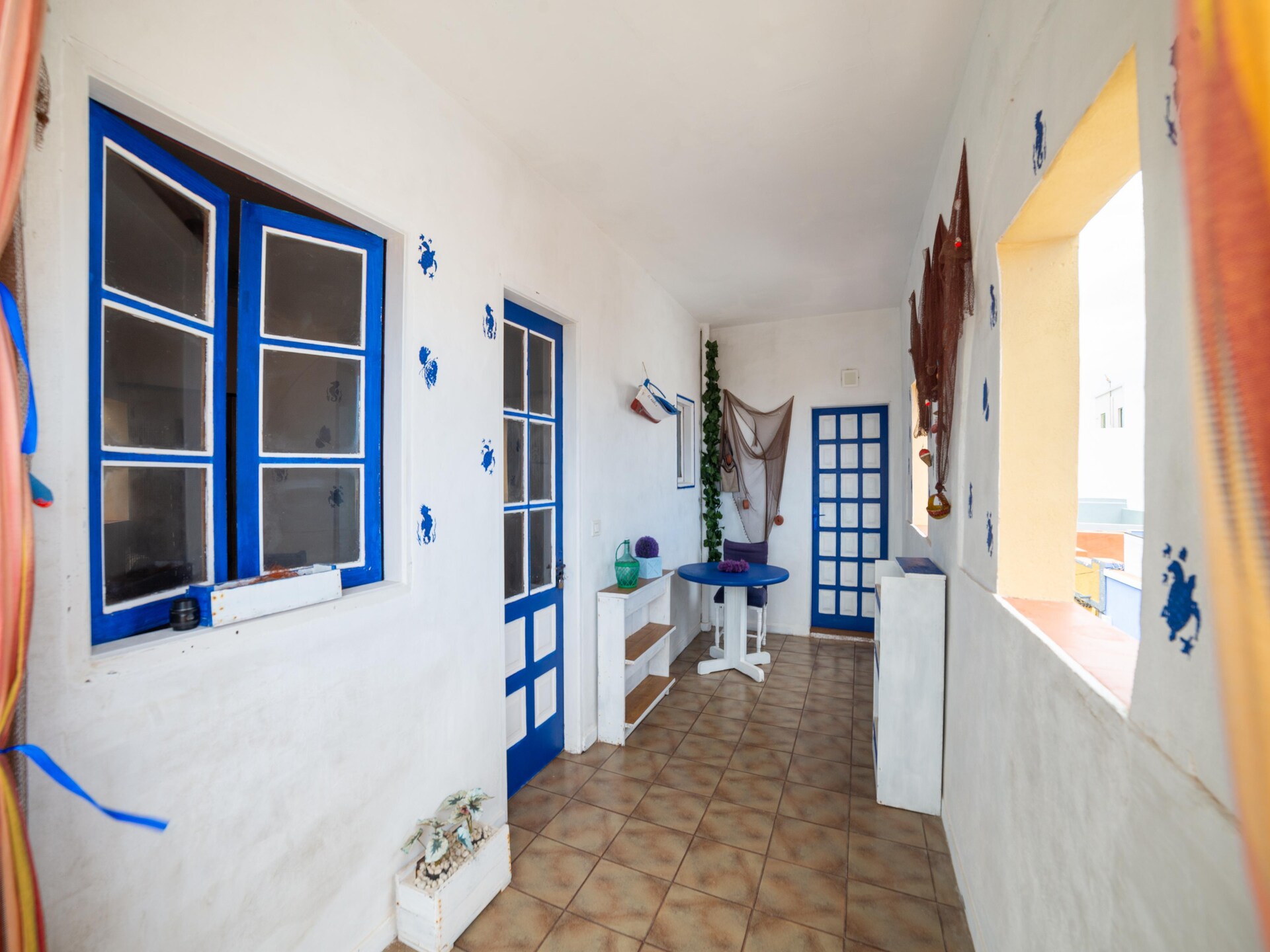 Retro vakantiehuis Las Salinas del Mar met zeezicht en dakterras in Los Silos - foto 6