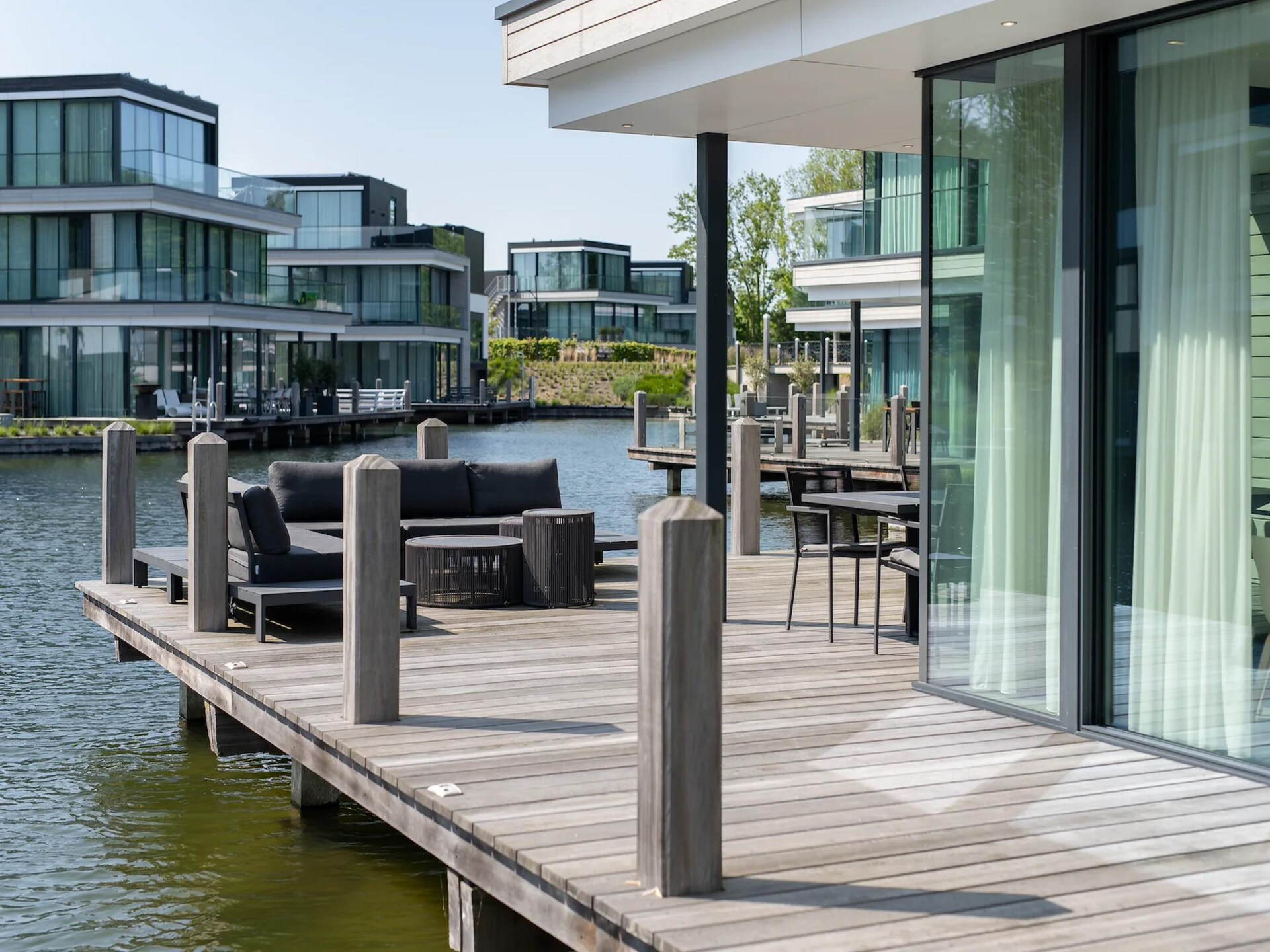 Luxe watervilla met 4 slaapkamers aan het Veerse Meer in Zeeland - foto 5