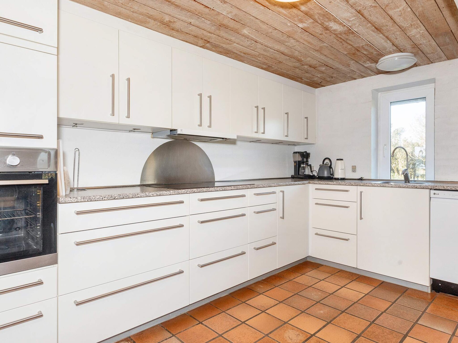 Op 500 m van zee: ruim vakantiehuis in Thyholm voor 12 personen - foto 11