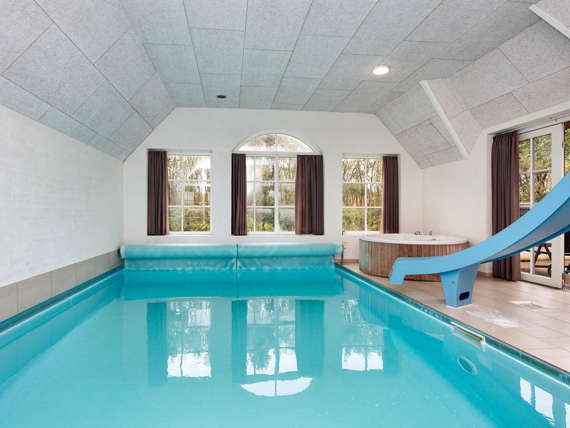 Ruim vakantiehuis in Ulfborg met pool, sauna en whirlpool · 12 pers. - foto 6