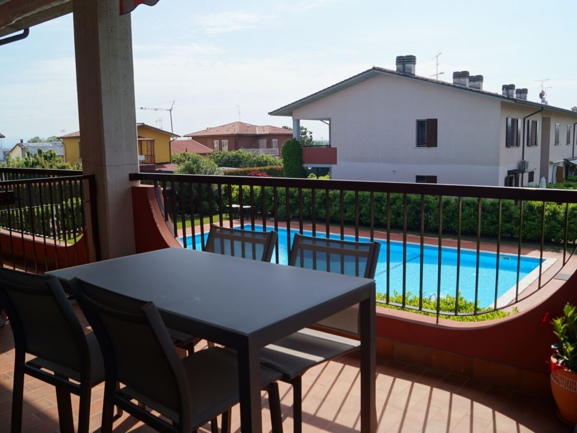 Modern appartement met eigen zwembad nabij Sirmione en Desenzano - foto 6