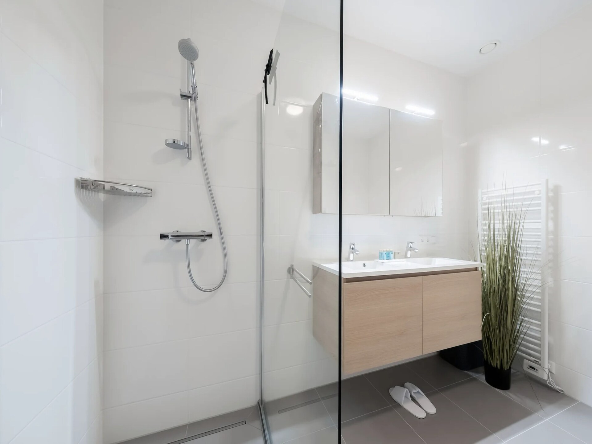 Stijlvol appartement met 2 slaapkamers in hartje Breskens, 98m² - foto 11