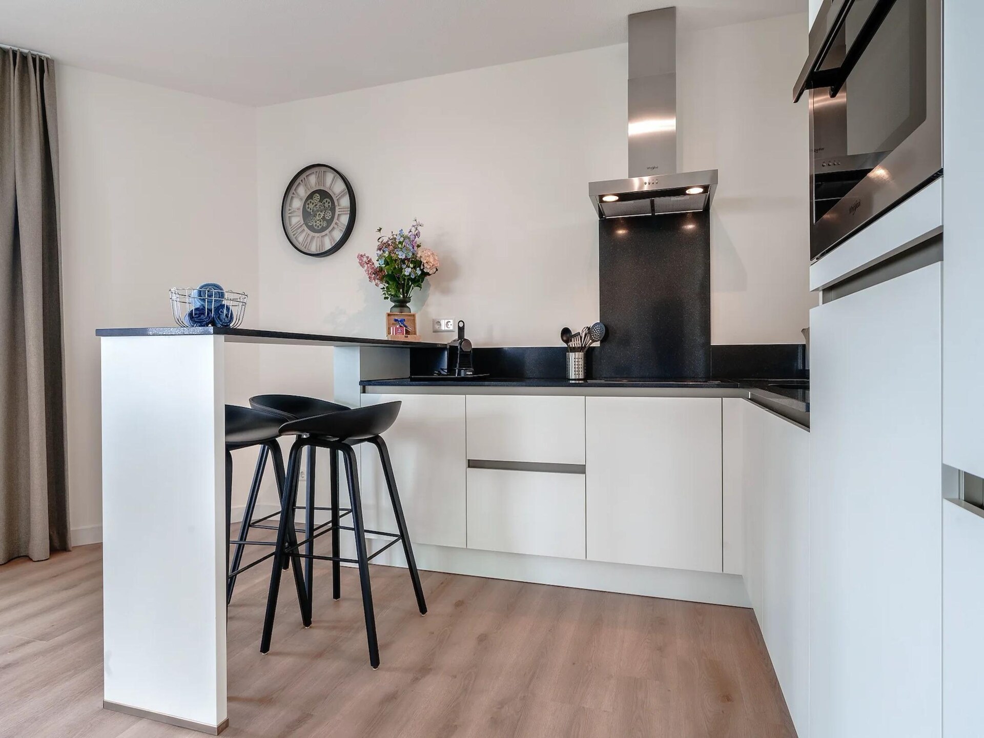 Luxe appartement met balkon in hartje Breskens, 135m² voor 6 gasten - foto 13