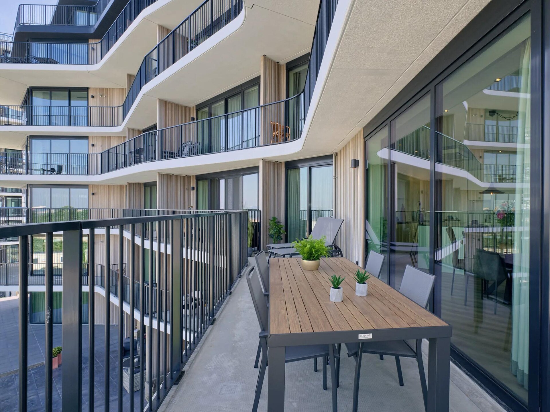 Luxe appartement met balkon in hartje Breskens, 135m² voor 6 gasten - foto 15