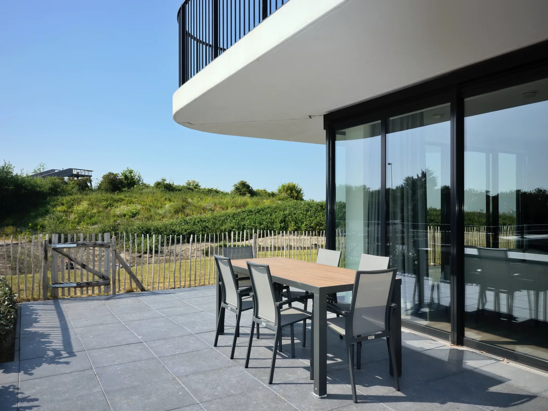 Luxe appartement met balkon in Breskens, 135m² voor 6 personen - foto 4