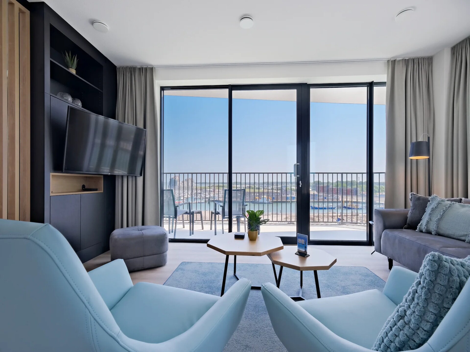 Licht familieappartement met balkon in hartje Breskens, 102m² - foto 10