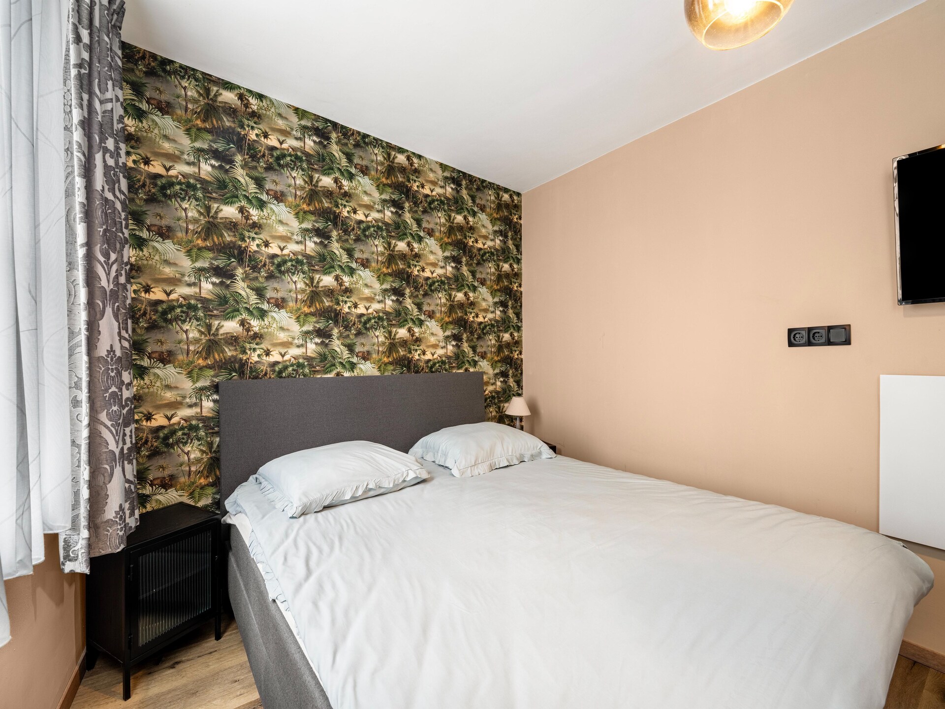 Luxe mergelvilla met sauna en hottub in hartje Valkenburg - foto 17
