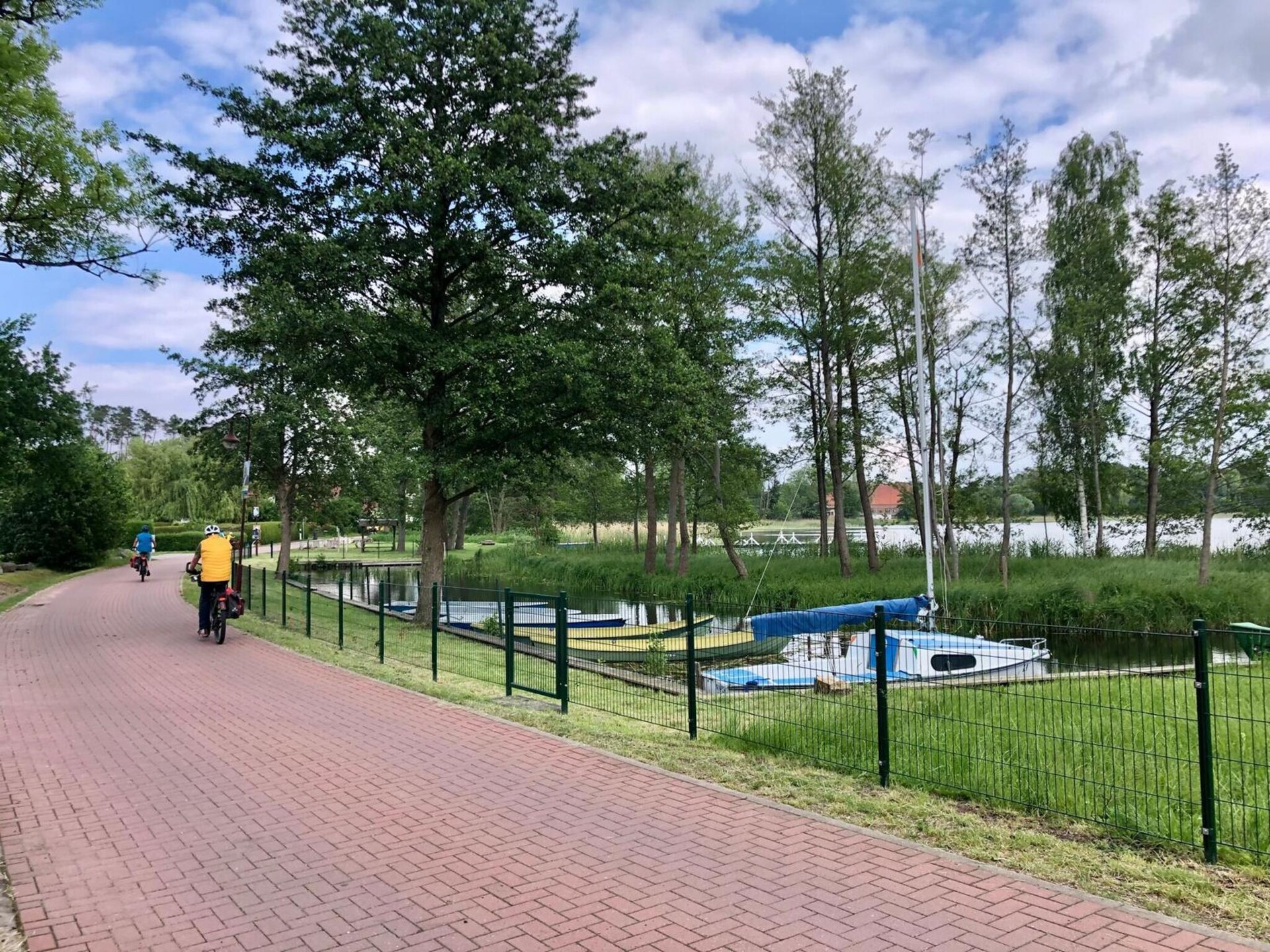 Vakantiehuis met meerzicht aan de rand van het Sternberger Merenplateau - foto 42