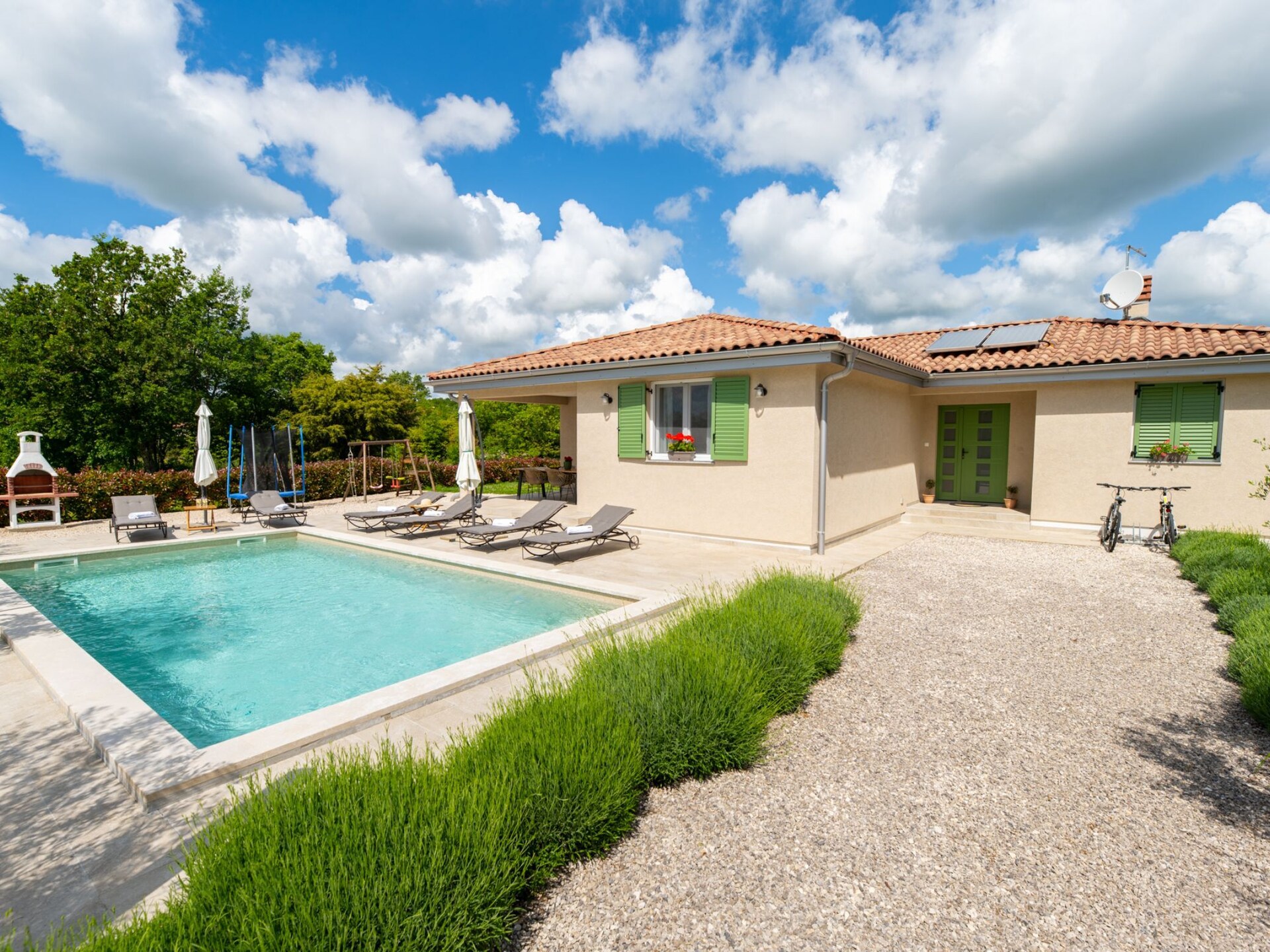 Luxe Vakantiehuis voor 6 in Labin | 3 Slaapkamers & 3 Badkamers - foto 39
