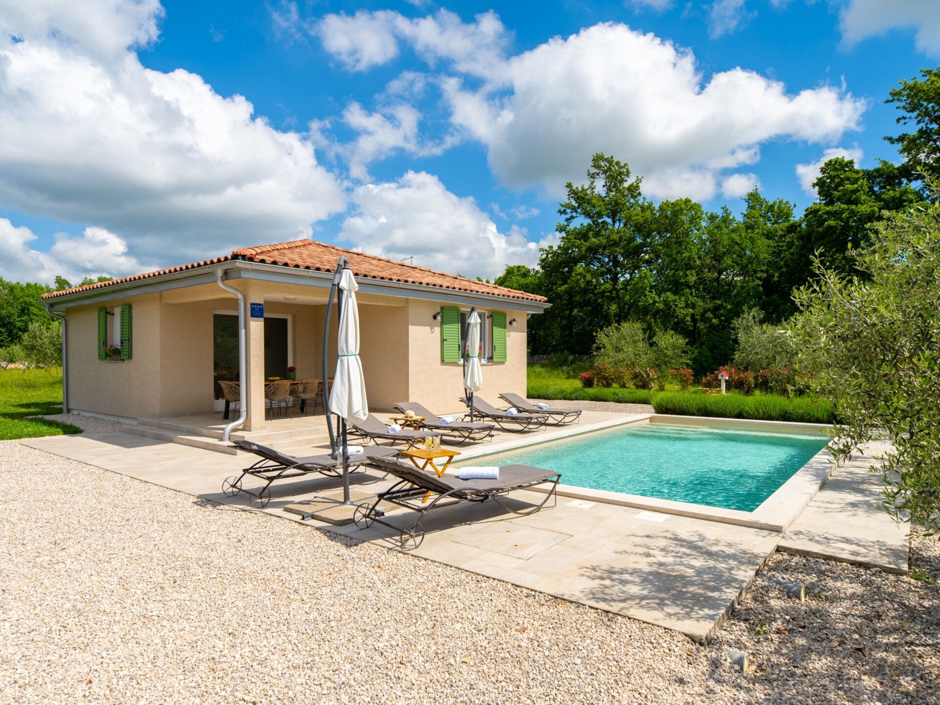 Luxe Vakantiehuis voor 6 in Labin | 3 Slaapkamers & 3 Badkamers - foto 34