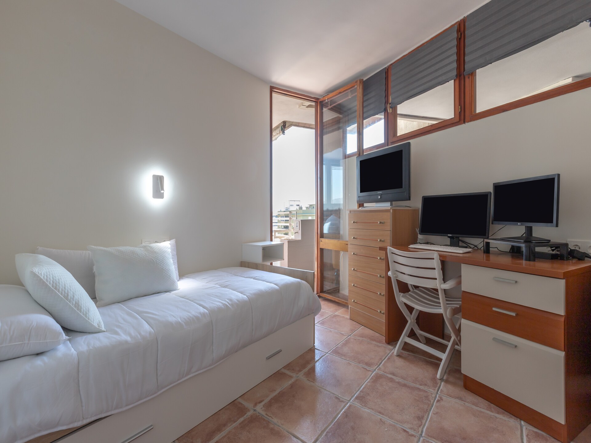 Zonnig appartement met zeezicht en zwembad in Torremolinos - foto 10