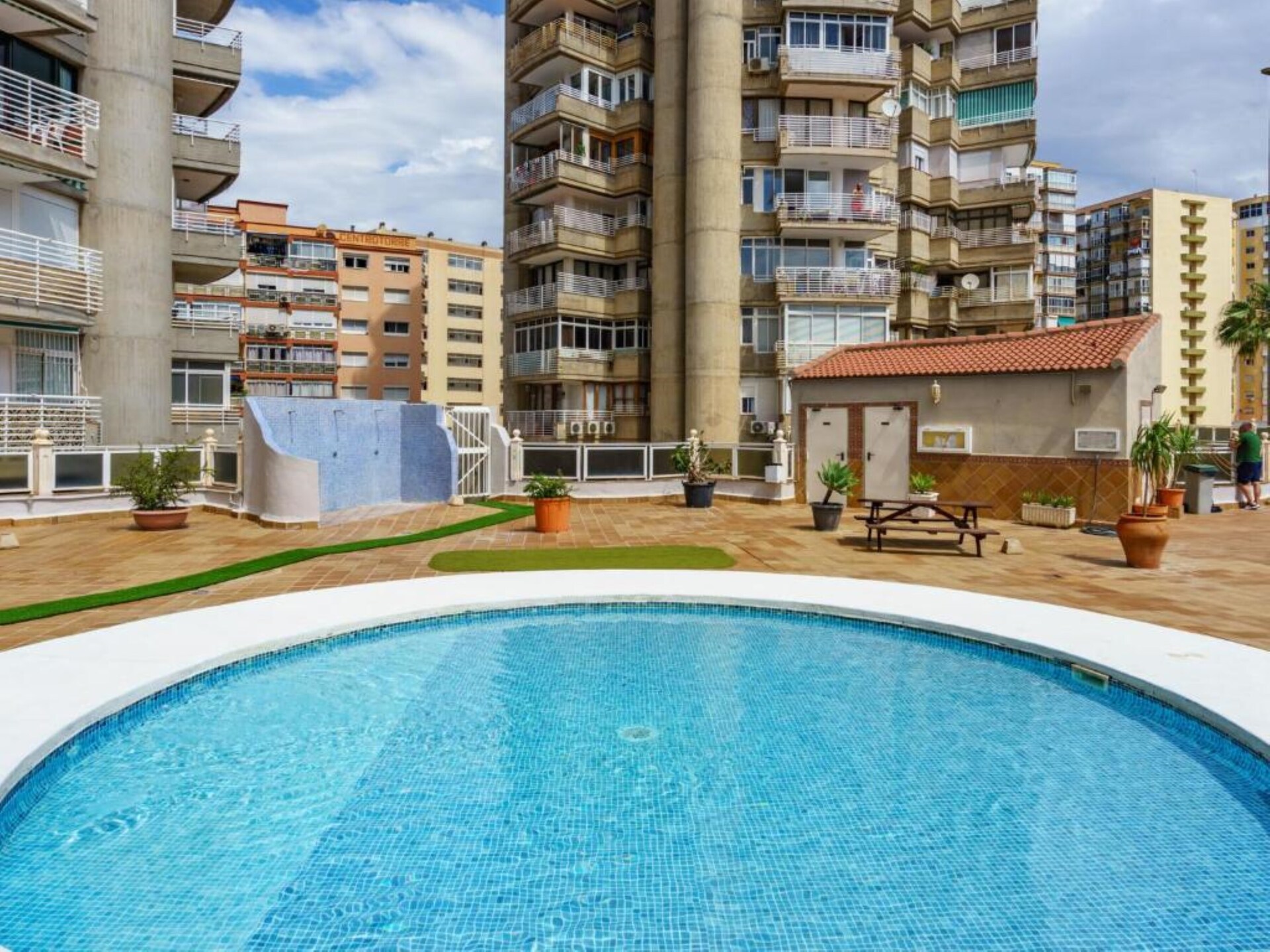 Zonnig appartement met zeezicht en zwembad in Torremolinos - foto 7