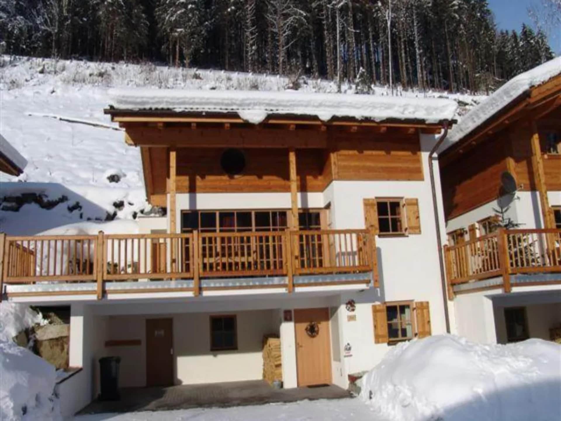 Centraal gelegen chalet in Wald im Pinzgau direct aan de piste - foto 3
