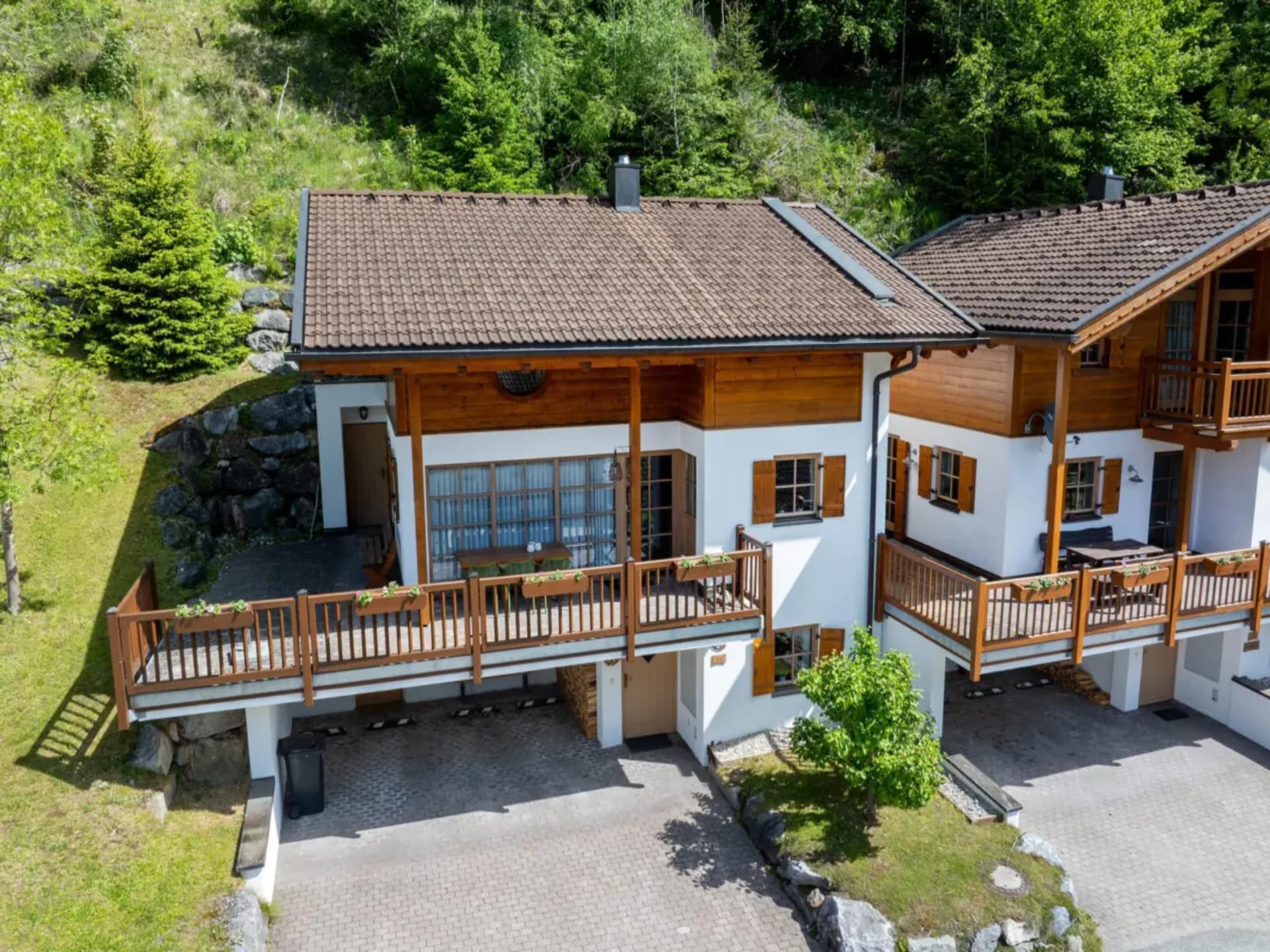 Centraal gelegen chalet in Wald im Pinzgau direct aan de piste - foto 2