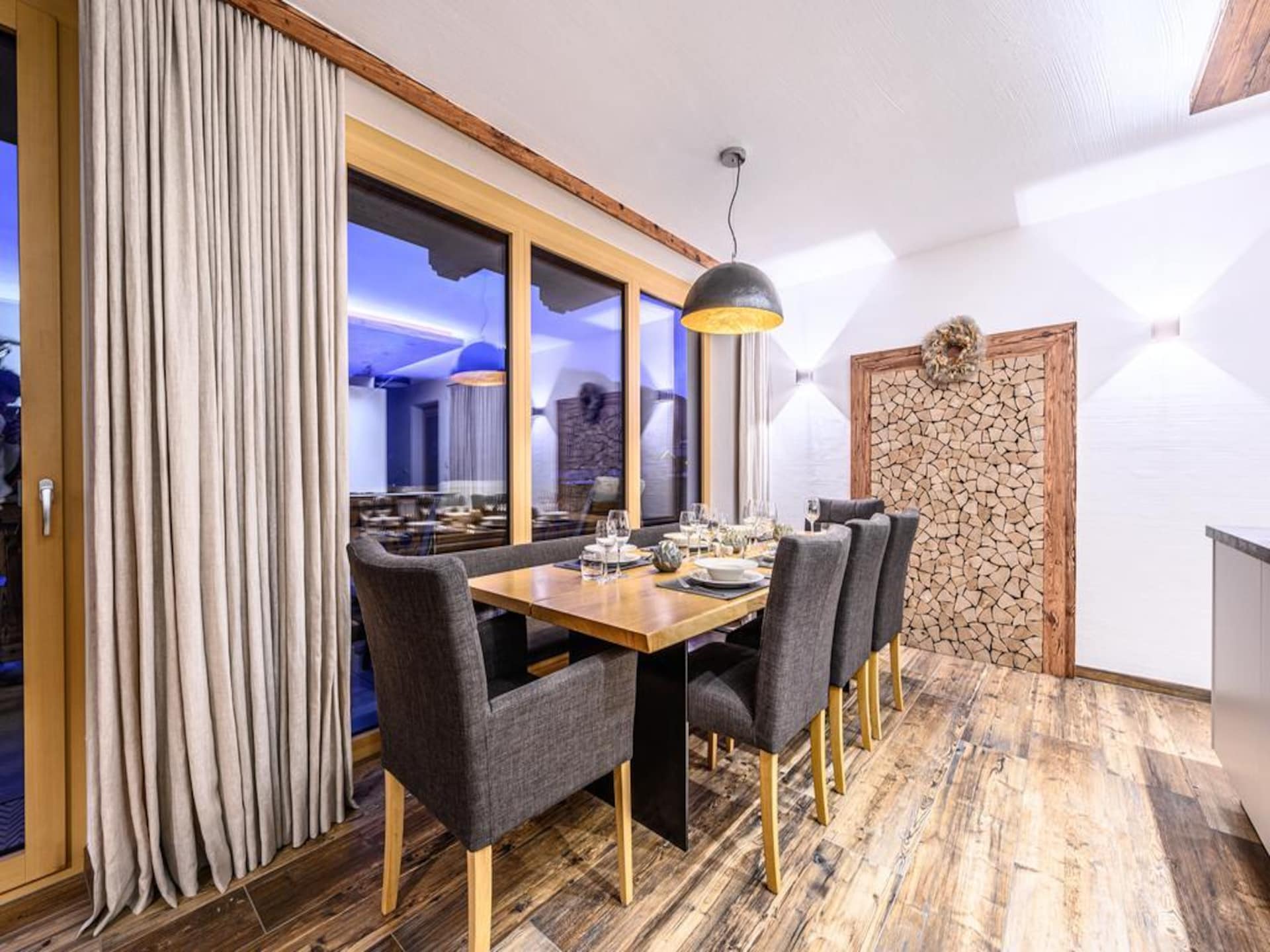 6-persoons chalet aan de piste in Neukirchen · 135 m² - foto 3