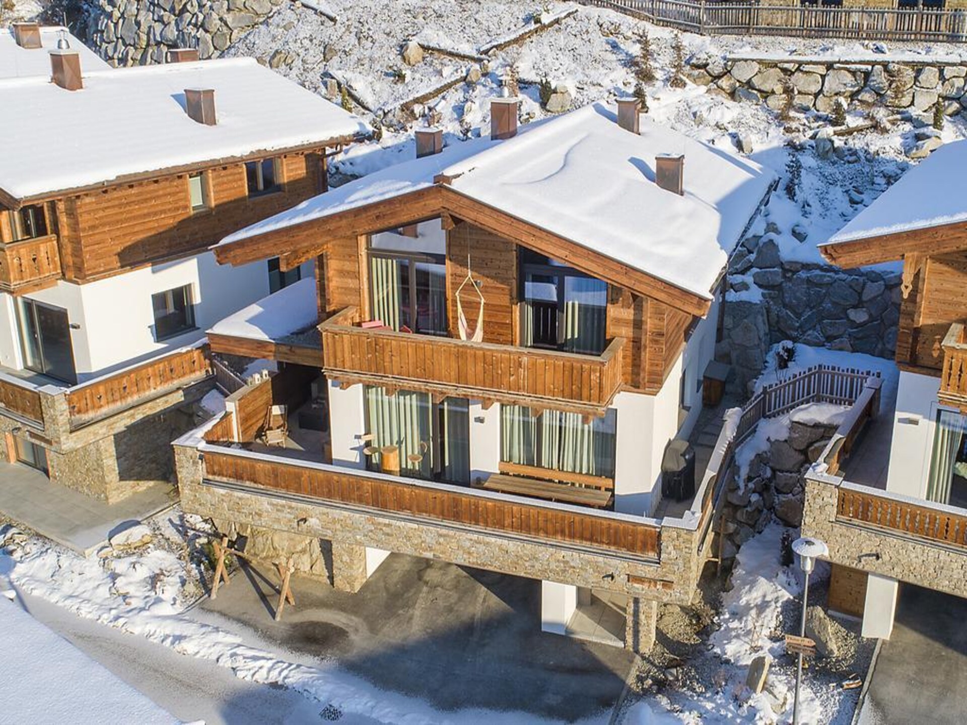 Luxe chalet direct aan de piste met privésauna in Neukirchen - foto 4
