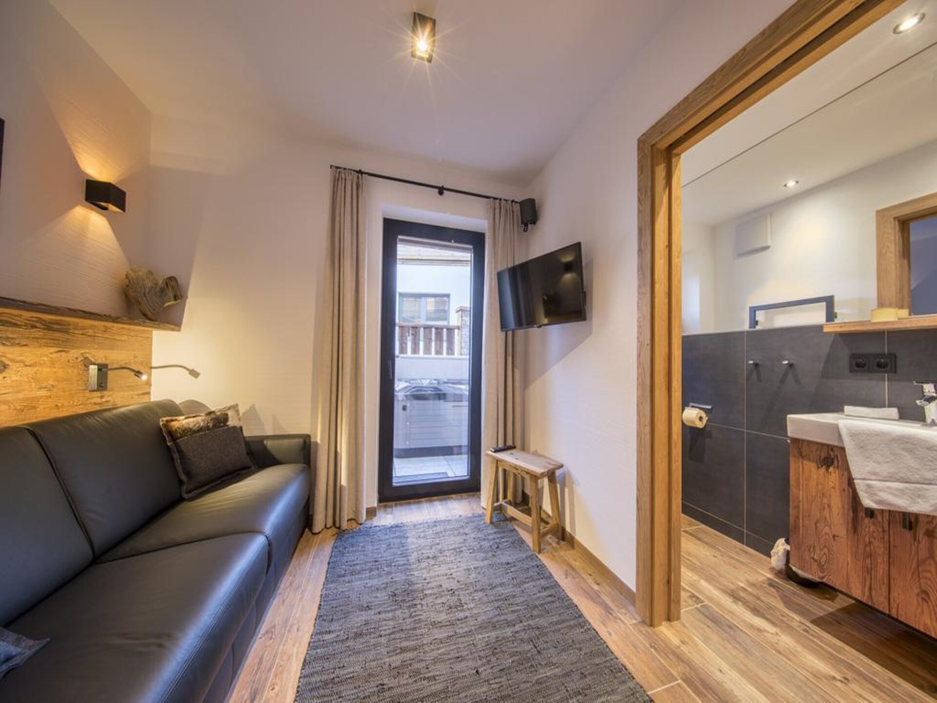 Luxe chalet direct aan de piste met privésauna in Neukirchen - foto 13